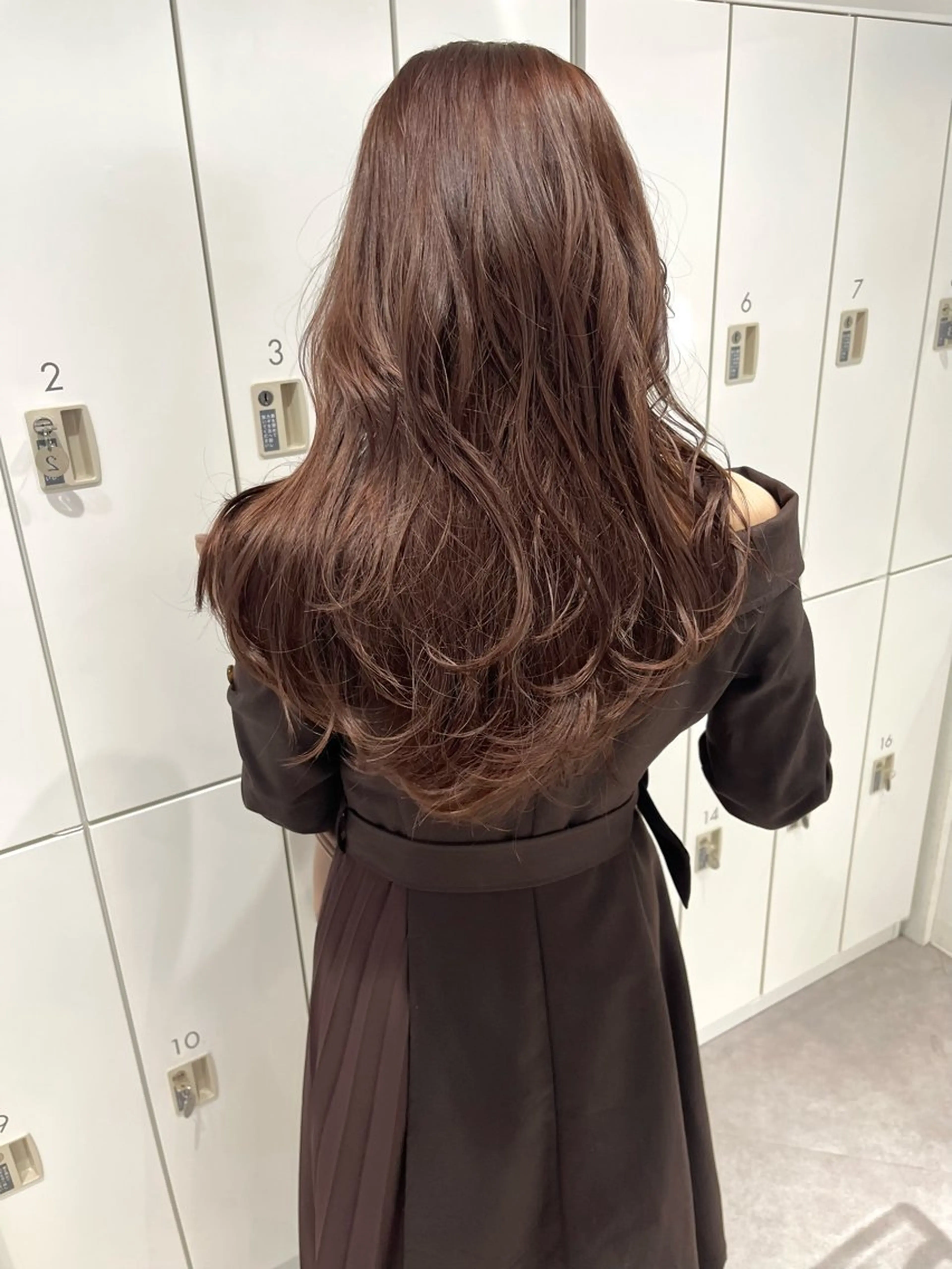 ロング カラー ブリーチ ブラウンカラー ケアブリーチ ピンクカラー ピンクブラウン カット ヘアカラー トリートメント 韓国レイヤー/新宿/ 髪質改善/岡崎のヘアスタイル