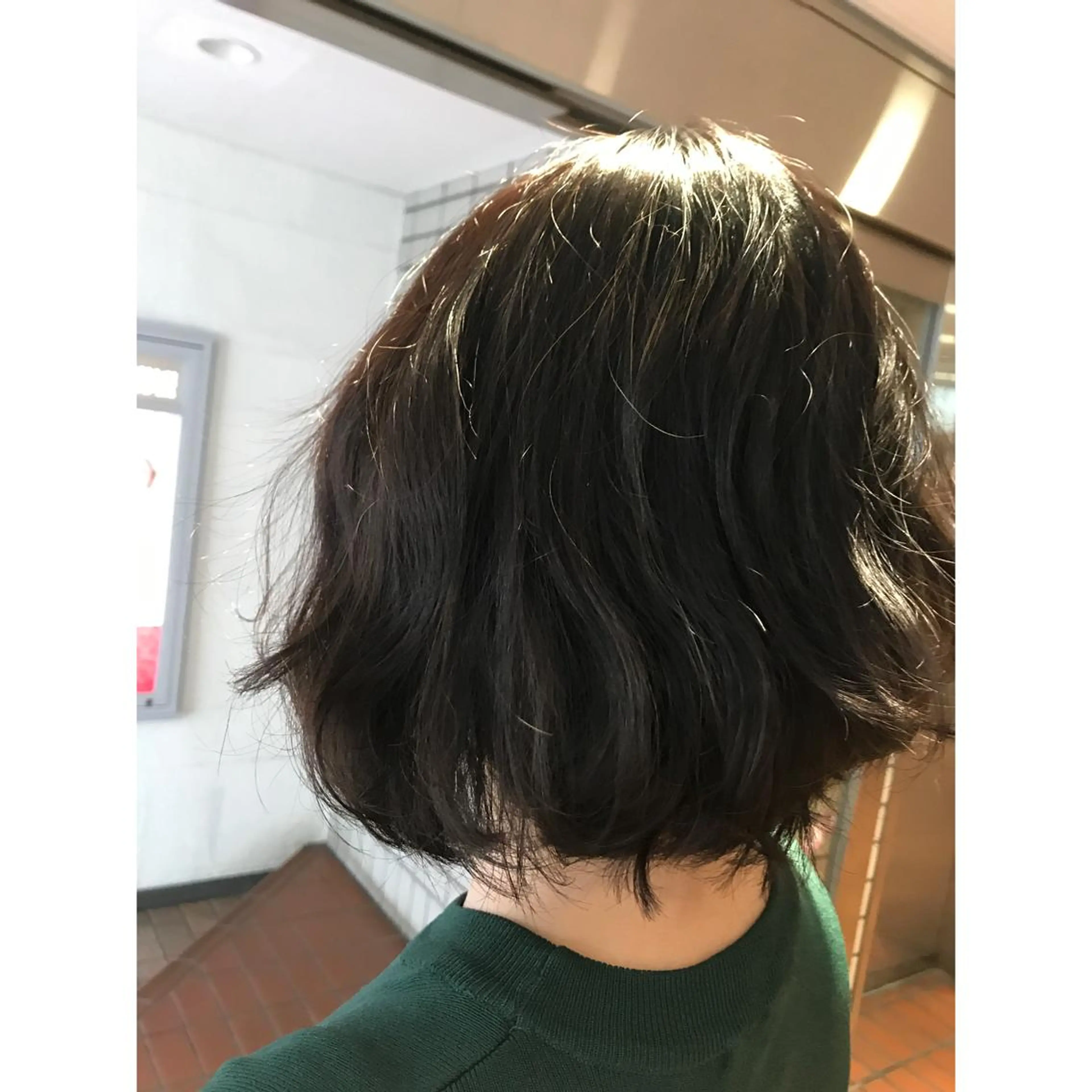 ミディアム カラー 坂西 春果のマツエク・マツパデザイン