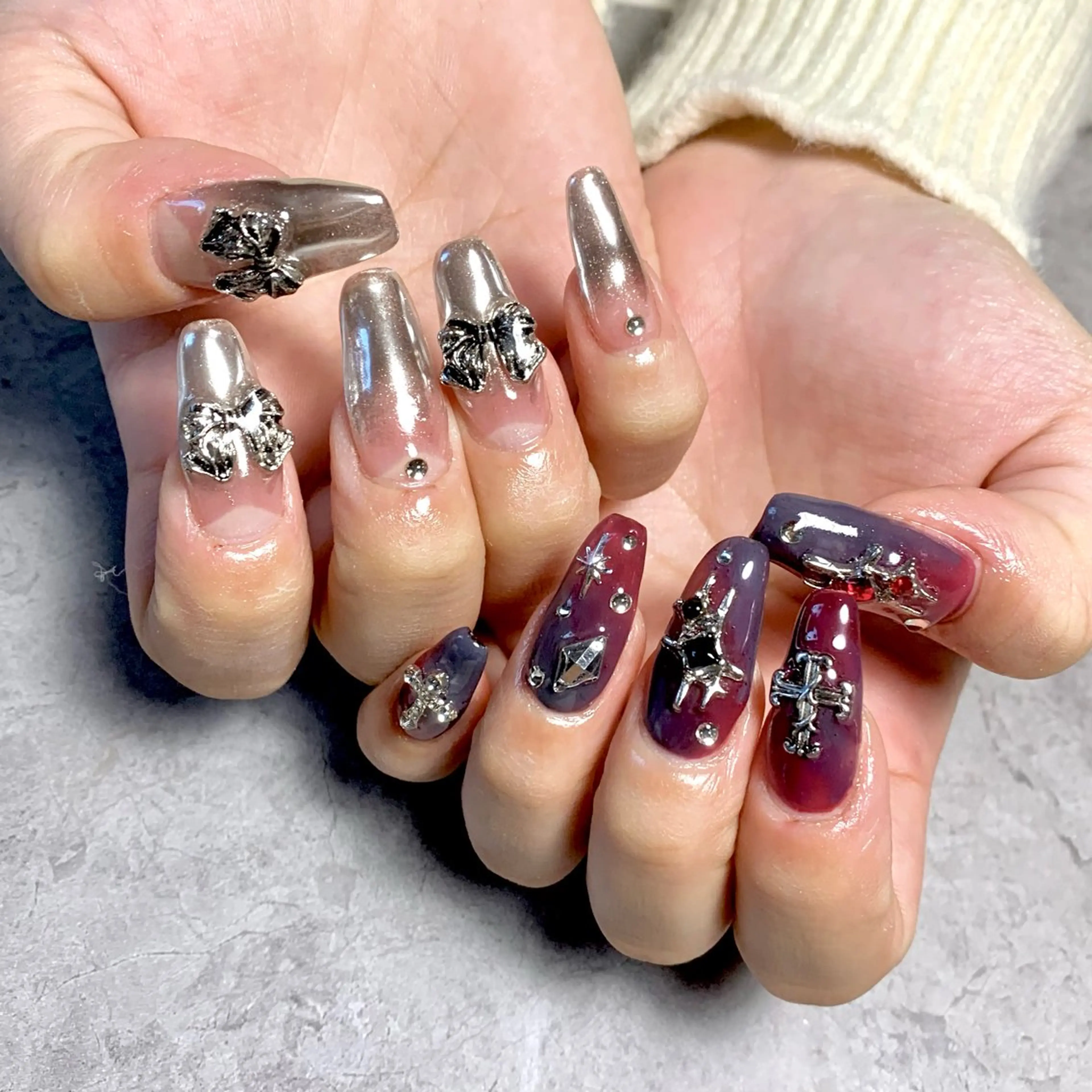 ネイル ミラーネイル リボン ハンドネイル Nail Salon Lillion【リリオン】所属・lillion karenのネイルデザイン