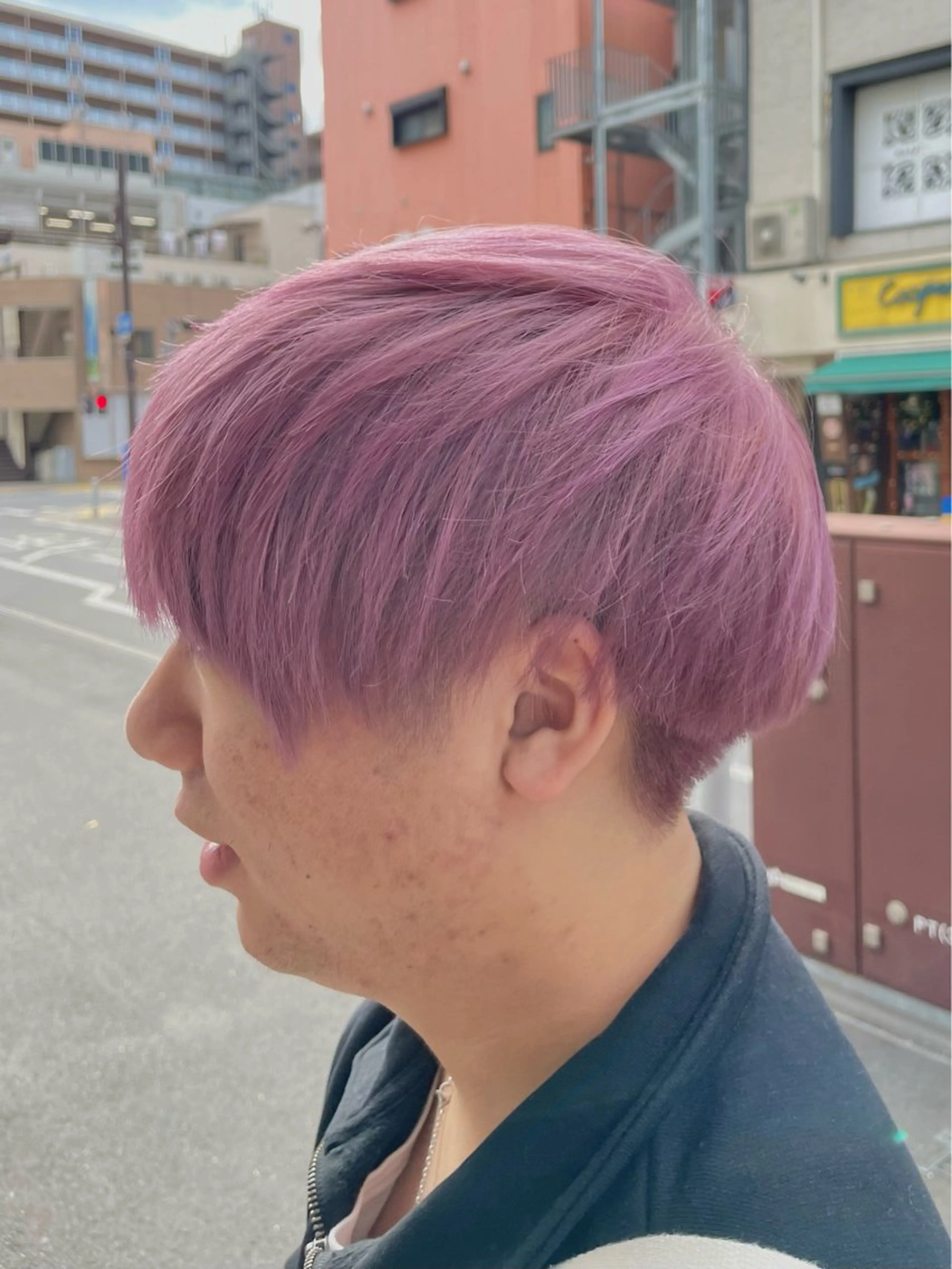 ショート カラー アッシュ 透明感カラー デザインカラー イヤリングカラー グレージュ カット ヘアカラー トリートメント 佐々木 達也のヘアスタイル