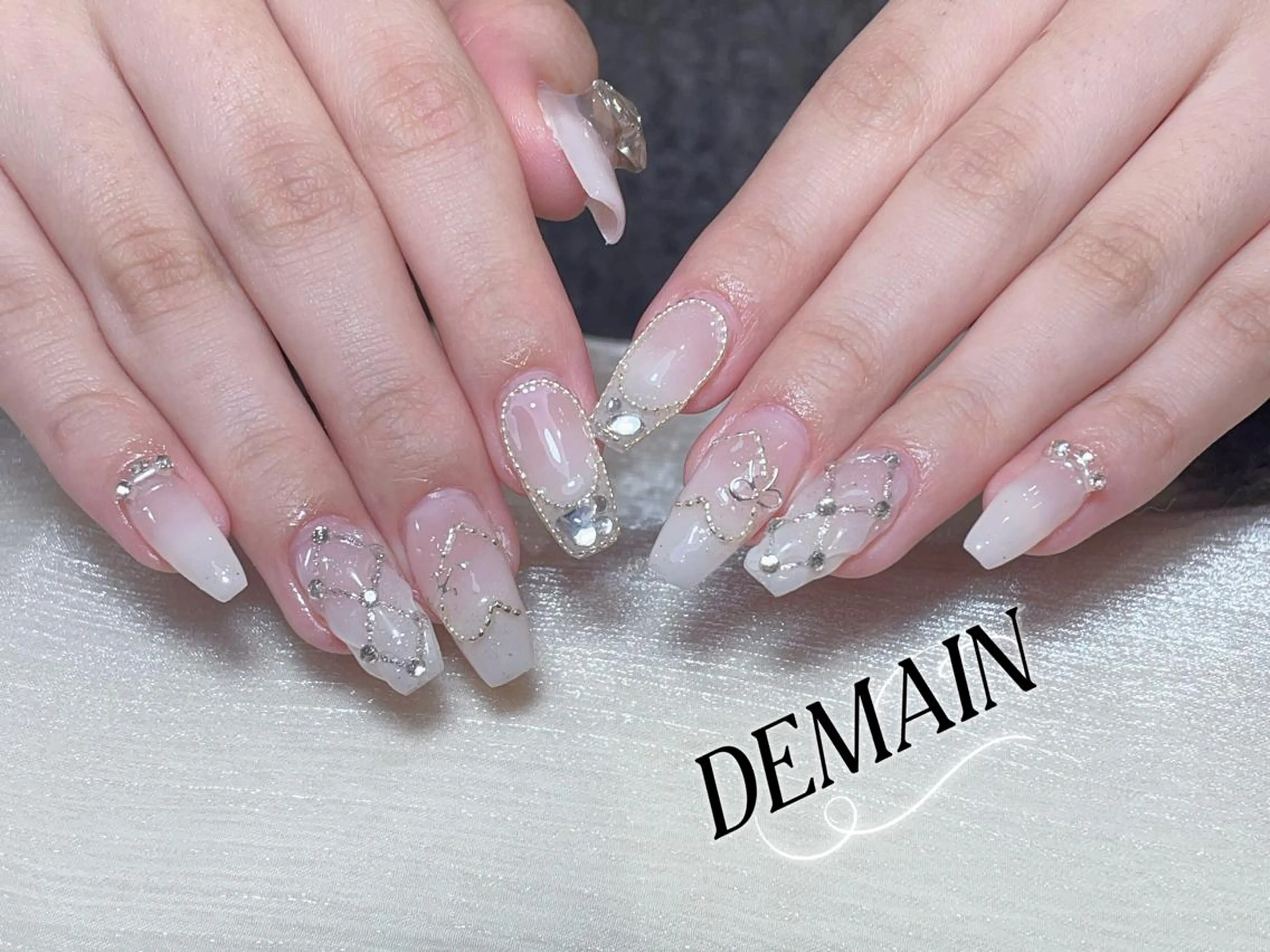 ネイル ハンドネイル ハンドケア DEMAIN _MIOのネイルデザイン