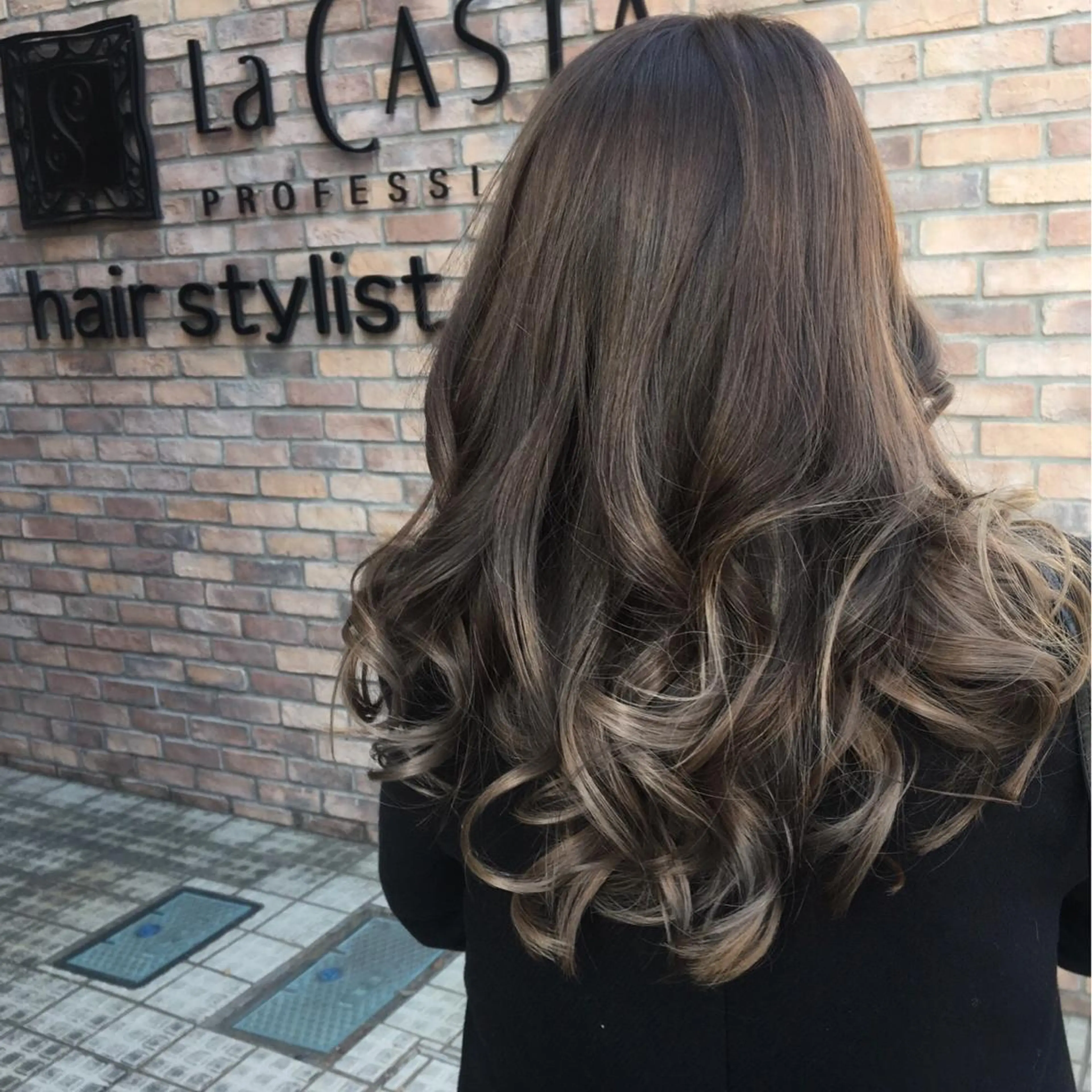 セミロング カラー アッシュ グラデーションカラー La CASTA  hair stylist club所属・大橋 祐介のヘアスタイル