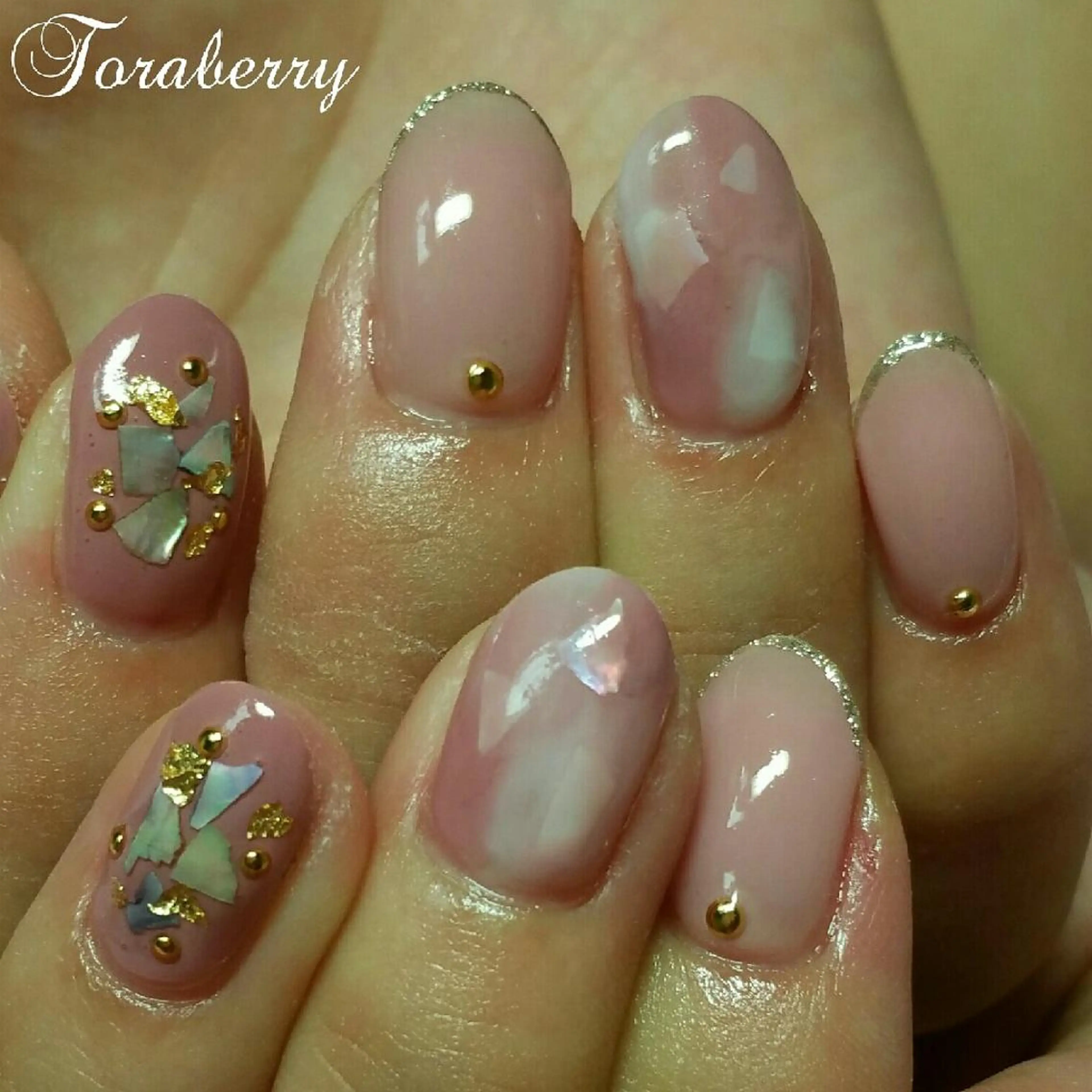 ネイル ニュアンスネイル ハンドネイル ネイリスト なつみのネイルデザイン