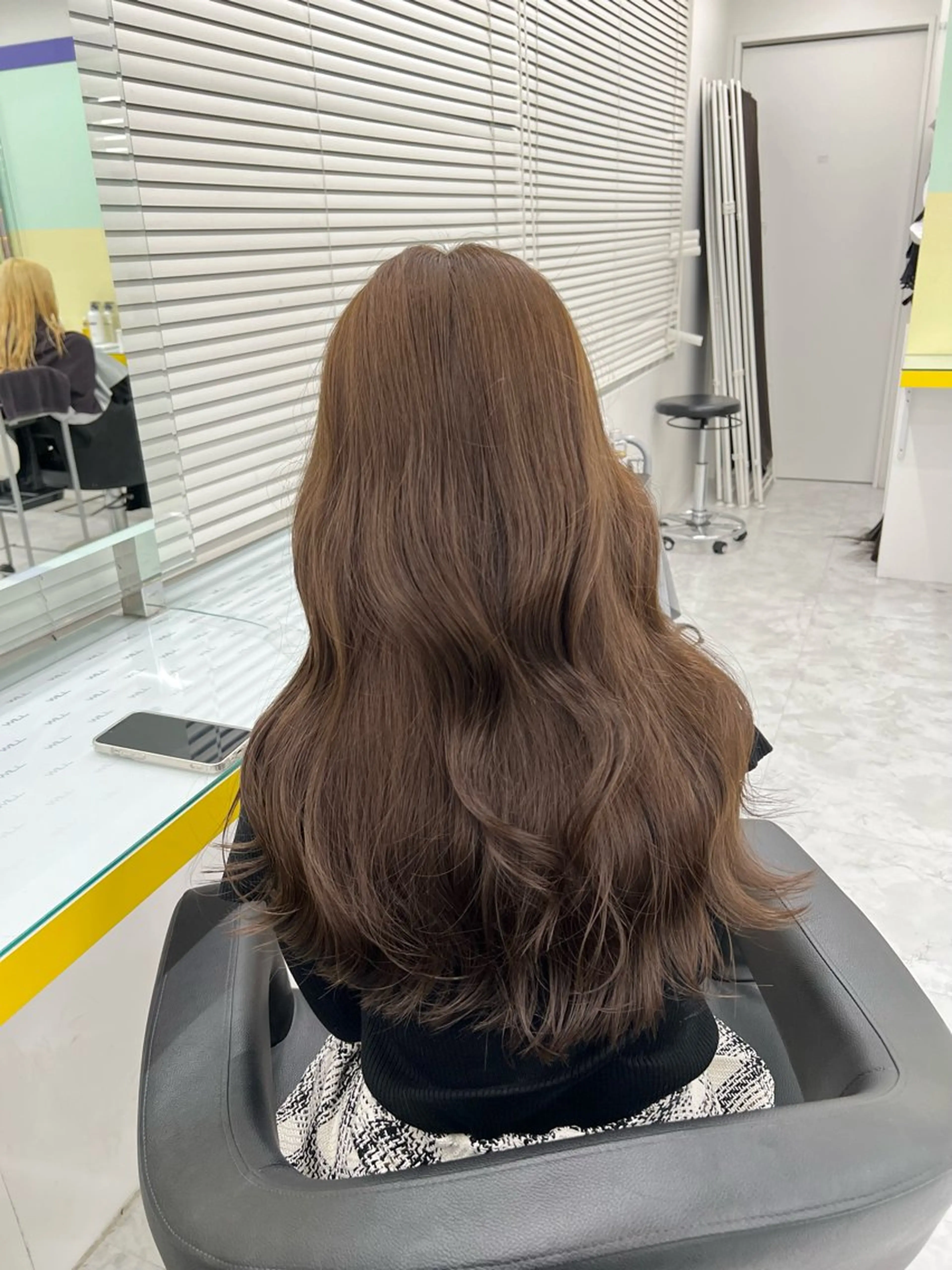 セミロング ヘアカラー トリートメント ヘッドスパ ヘアセット 💍レイヤーカット 艶髪💍亘紘輝のヘアスタイル