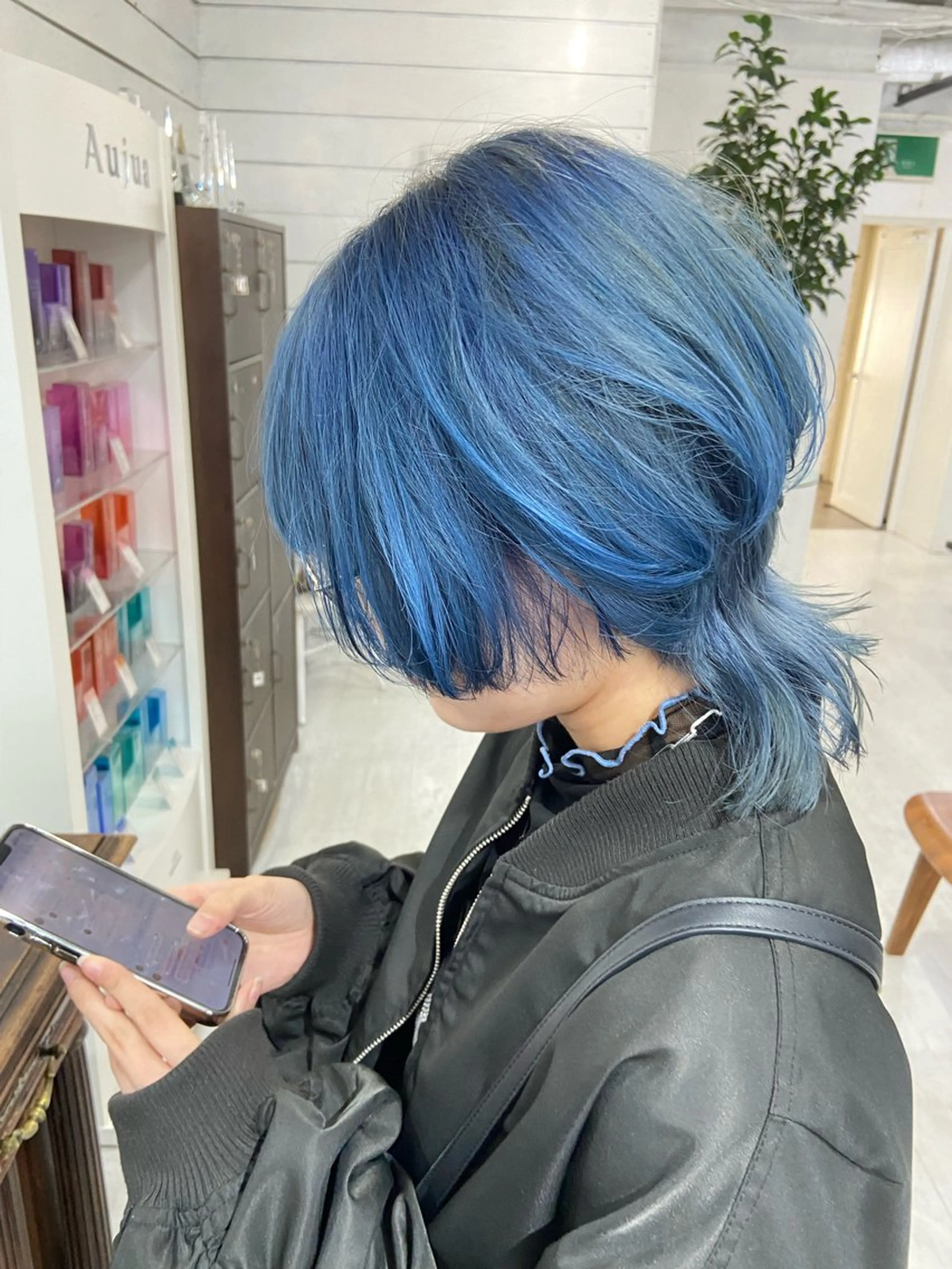 ショート カラー ブリーチ ケアブリーチ ハイトーンカラー オレンジ ピンクカラー ヘアカラー トリートメント SALOWIN札幌大通り所属・札幌ハイトーン/ ブリーチカラー/ドイのヘアスタイル