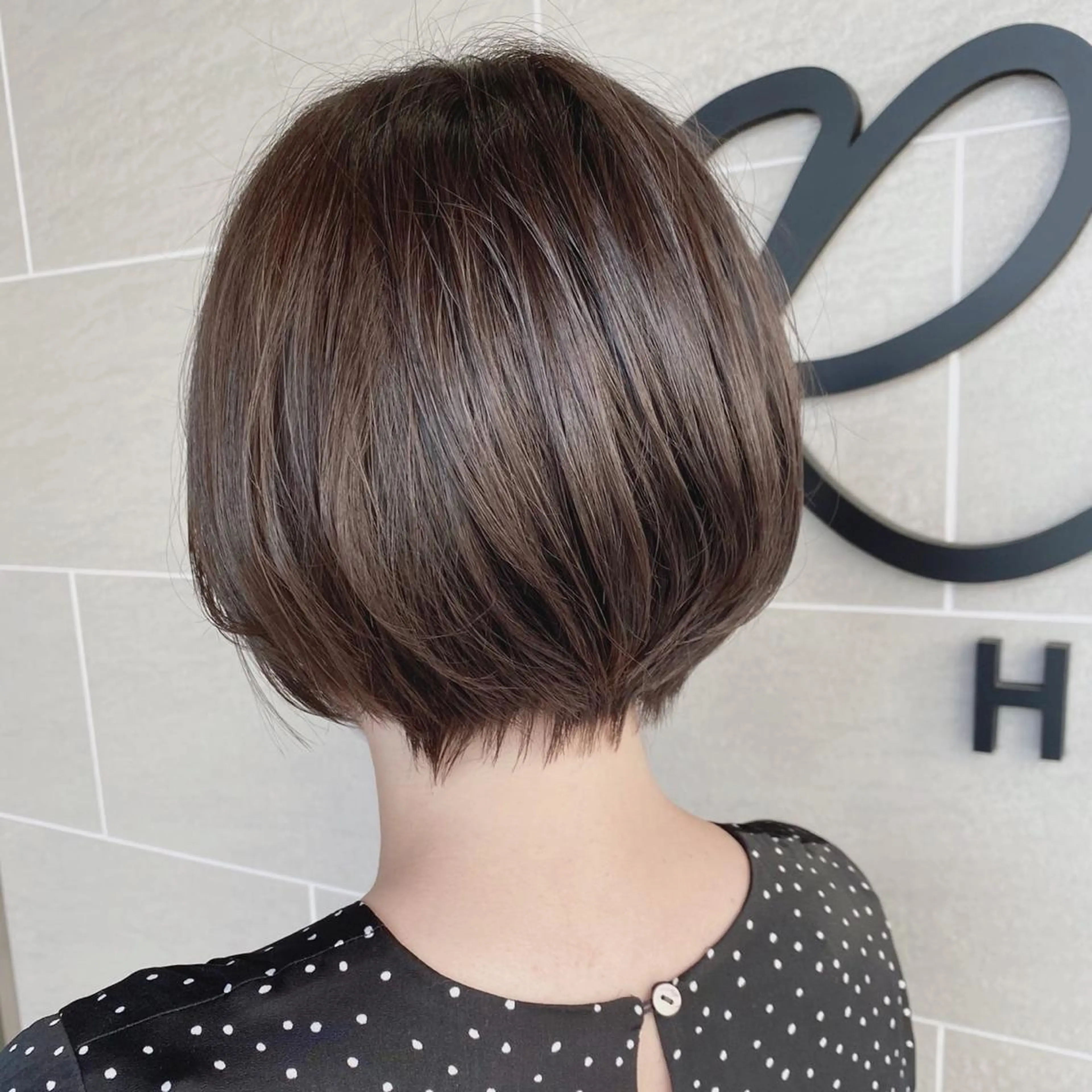 ショート カラー Roijir所属・roijir ロイジーのヘアスタイル