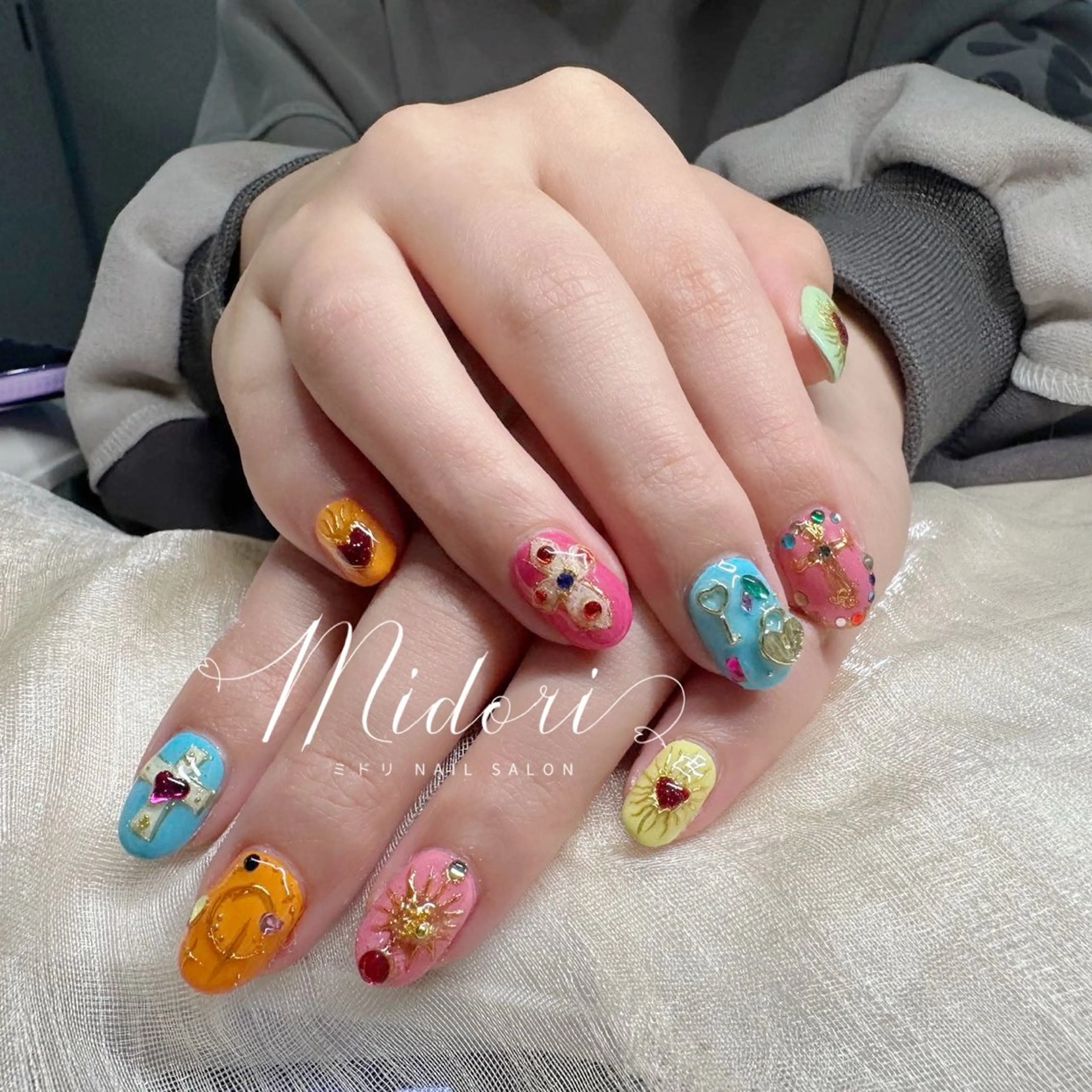 ネイル M eiのネイルデザイン