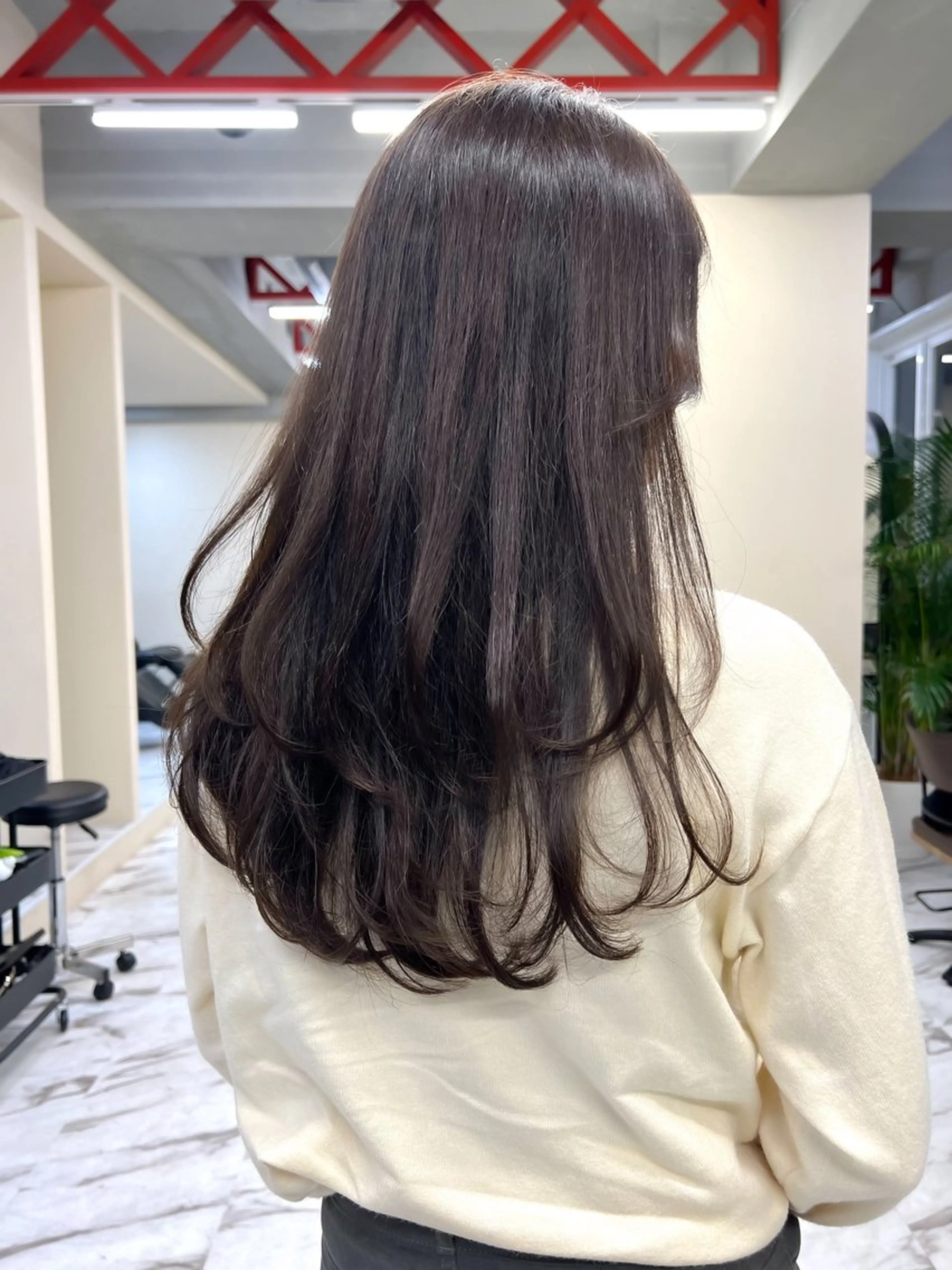 ロング カラー カット ヘアカラー トリートメント ヘアセット レイヤー/透明感 🍃鈴木裕介のヘアスタイル