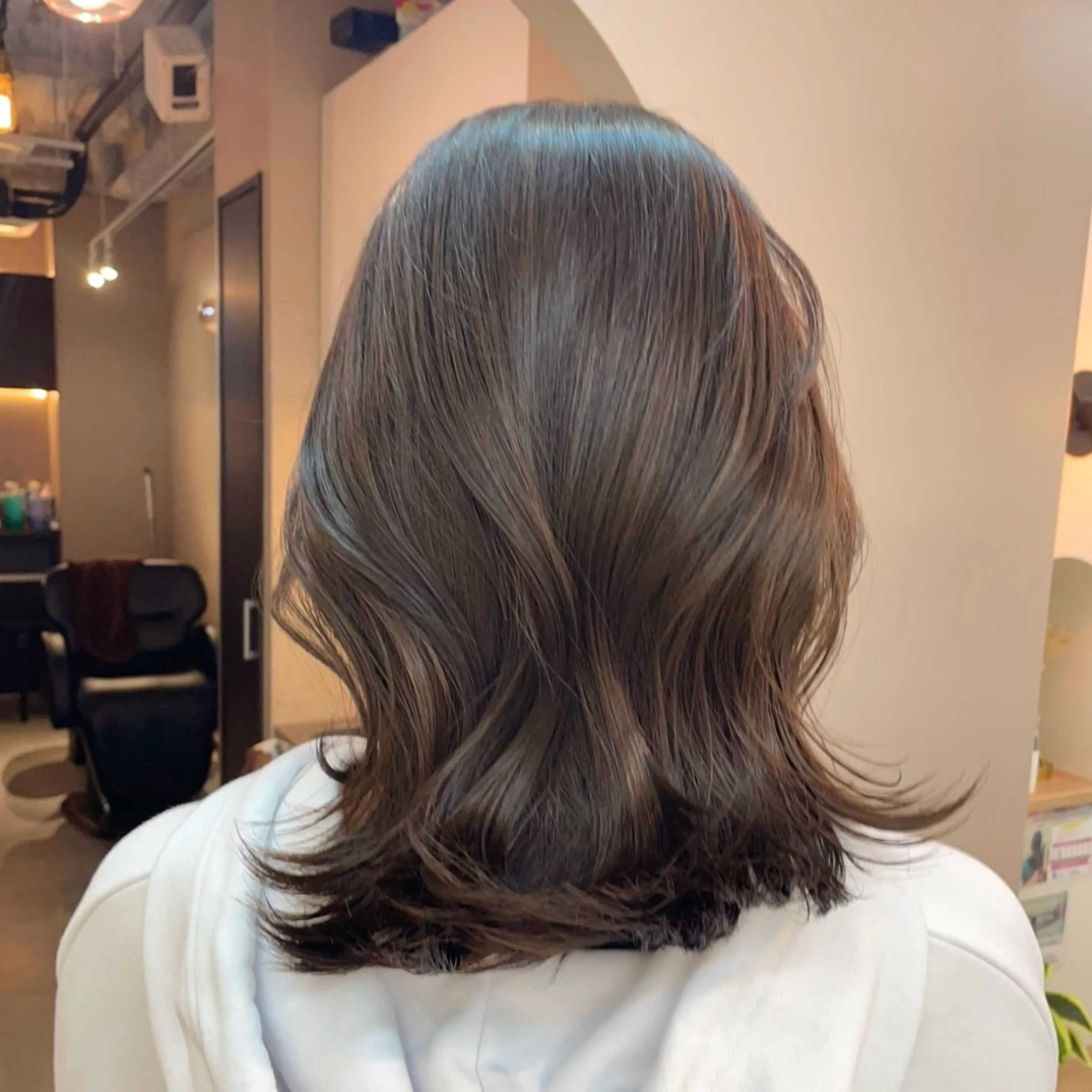 ミディアム カラー カット ヘアカラー 韓国レイヤー　船橋 徒歩5分/小川友美のヘアスタイル