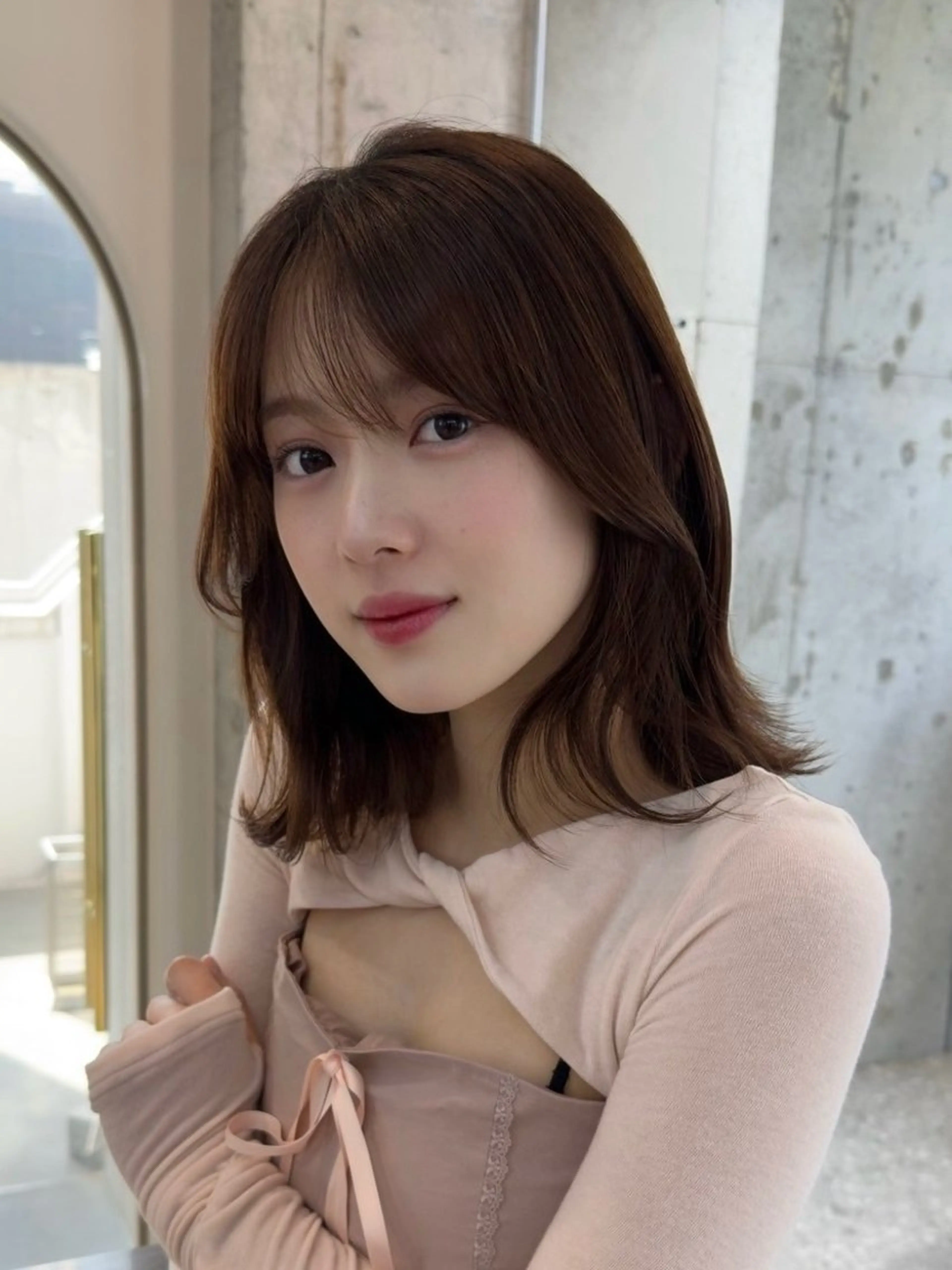 ミディアム ボブレイヤー ボブ 顔まわりレイヤー 顔周りカット 韓国風ヘア カット トリートメント レイヤー/ボブ/ 髪質改善/梶川 夏季のヘアスタイル