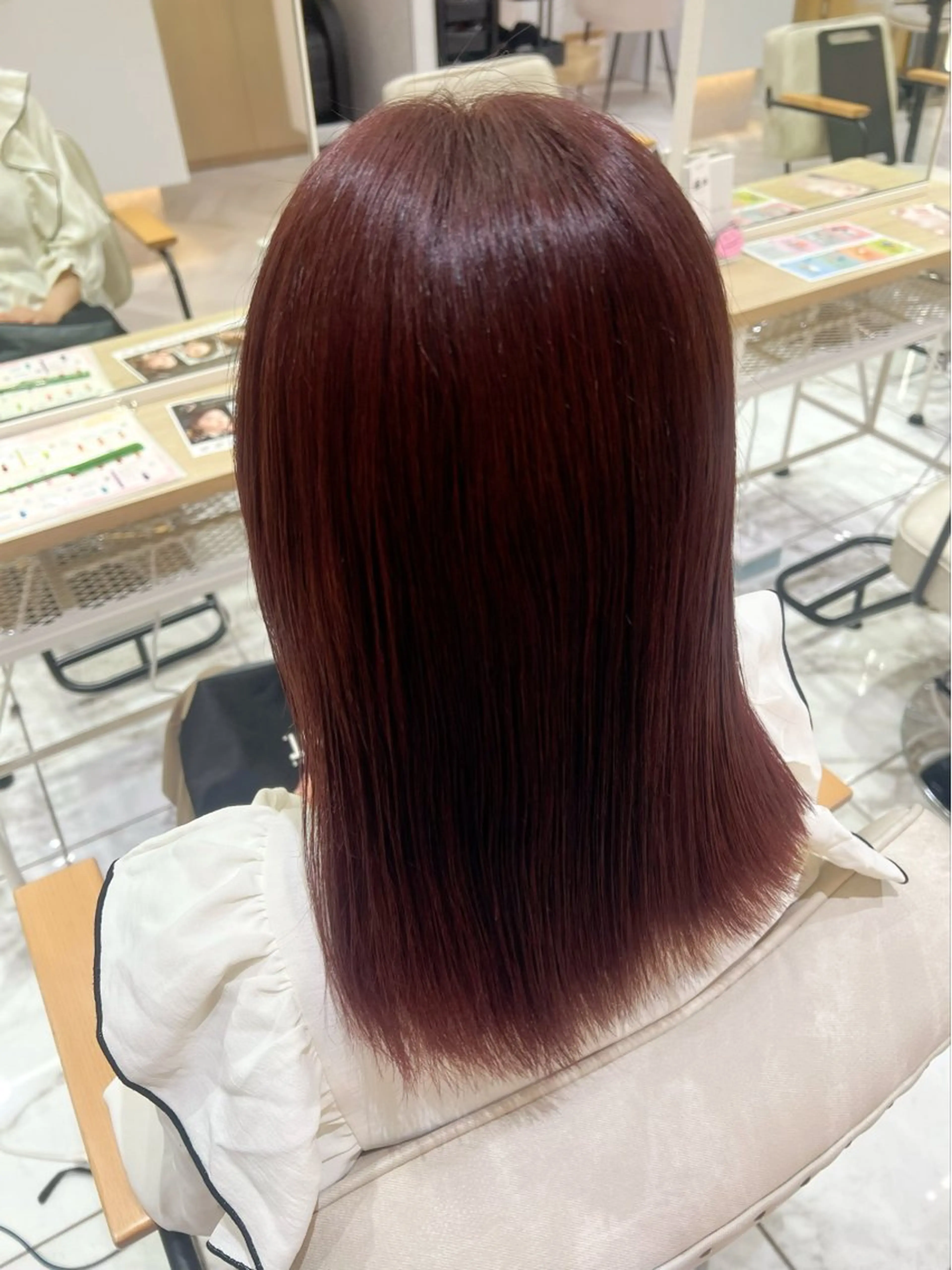 ミディアム レッドブラウン ヘアカラー トリートメント 学生人気no.1 🦋ナツミのヘアスタイル