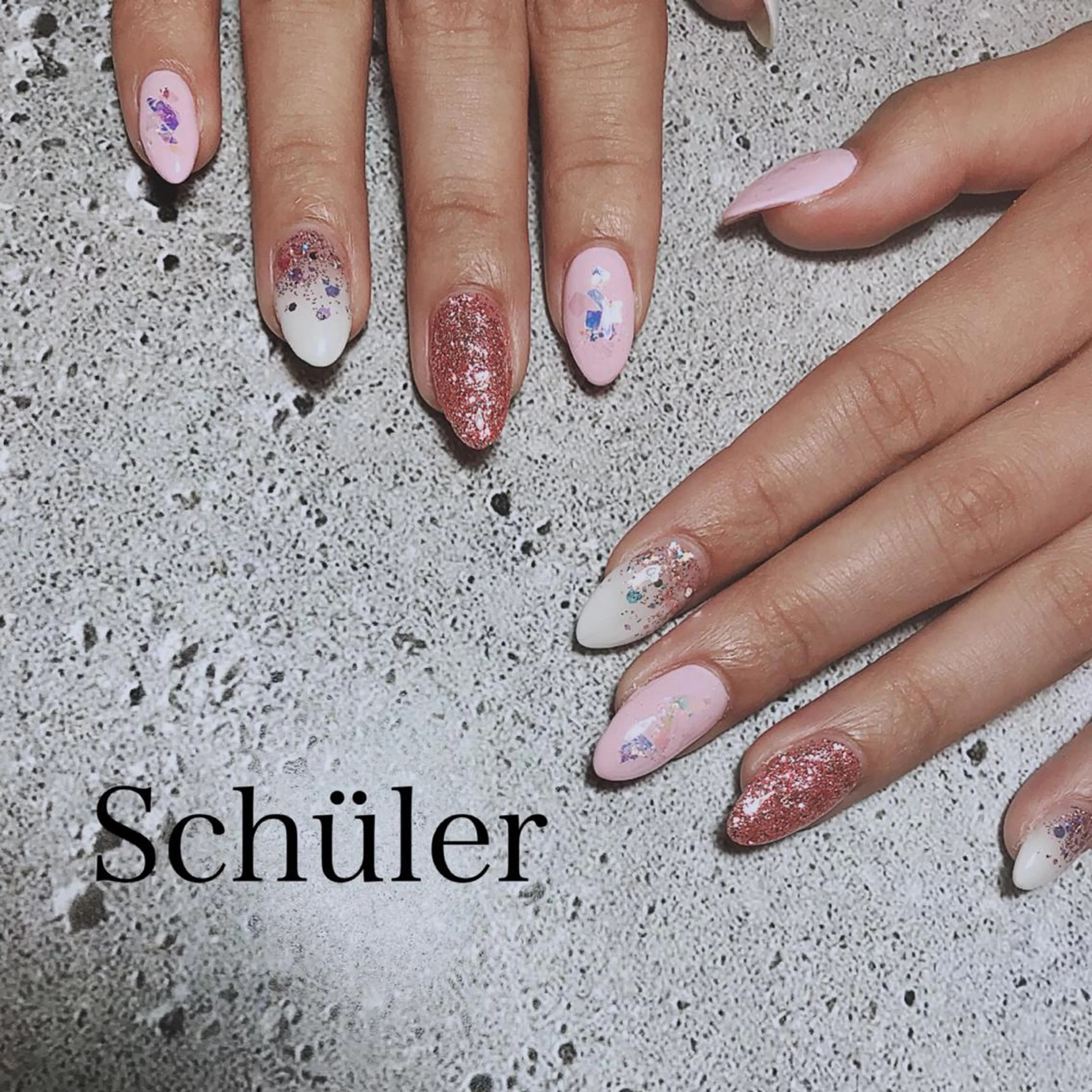 ネイル Schüler所属・野内 まきのネイルデザイン