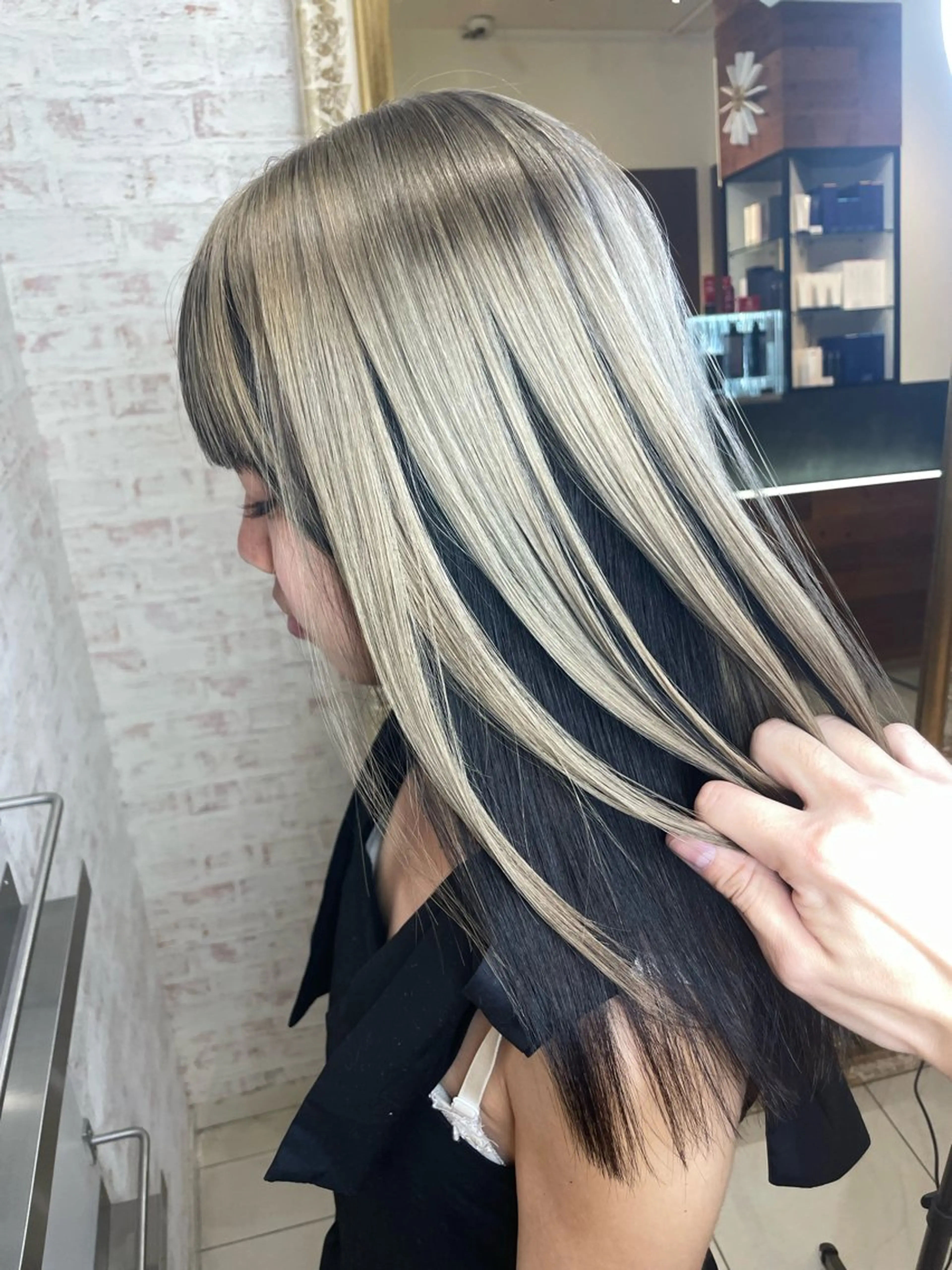 セミロング カラー ヘアカラー matiz マティス　表参道所属・🩵アンブレラカラー 丸尾　綸太朗】のヘアスタイル
