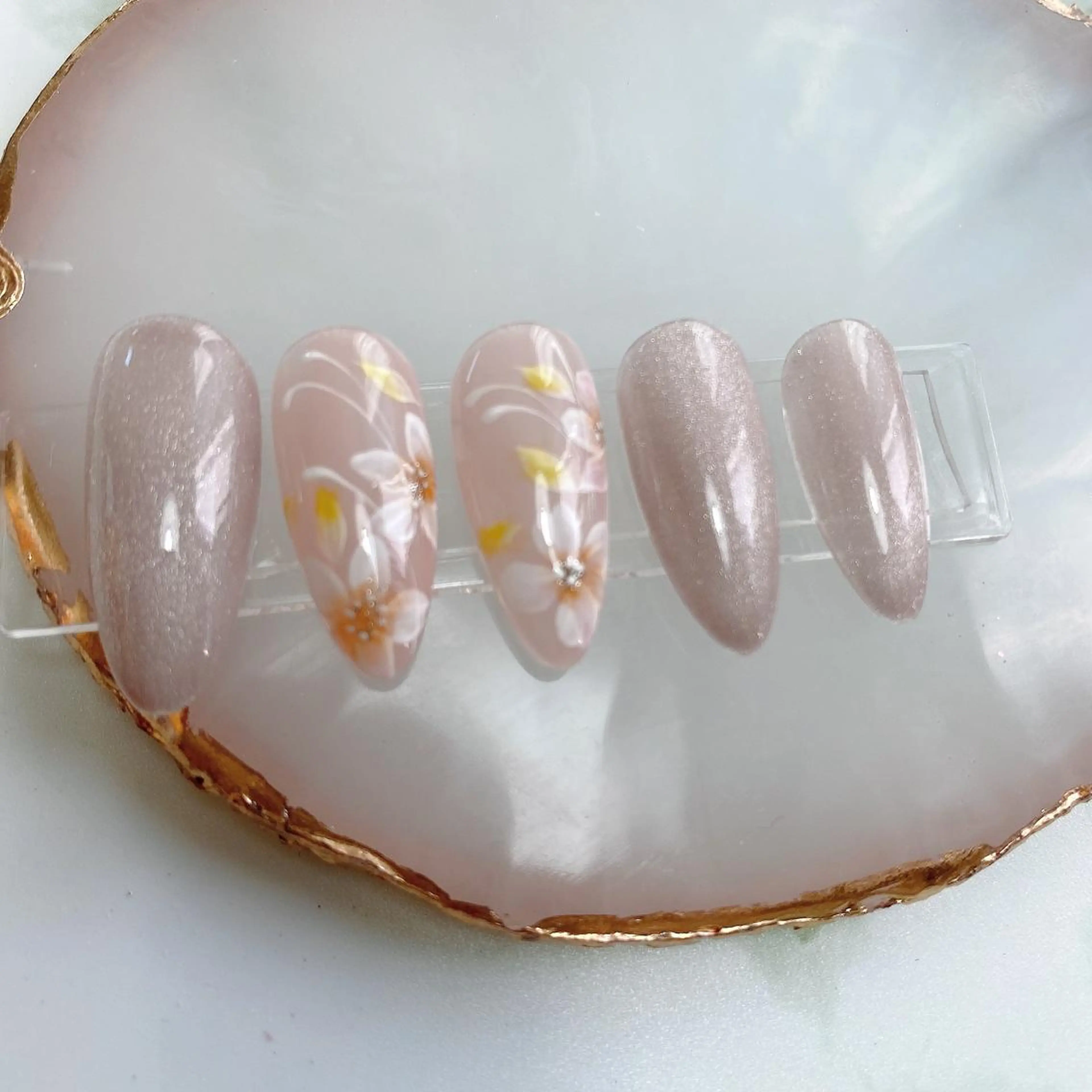 ネイル アートネイル フラワーネイル ピンク Cleo クレオのネイルデザイン