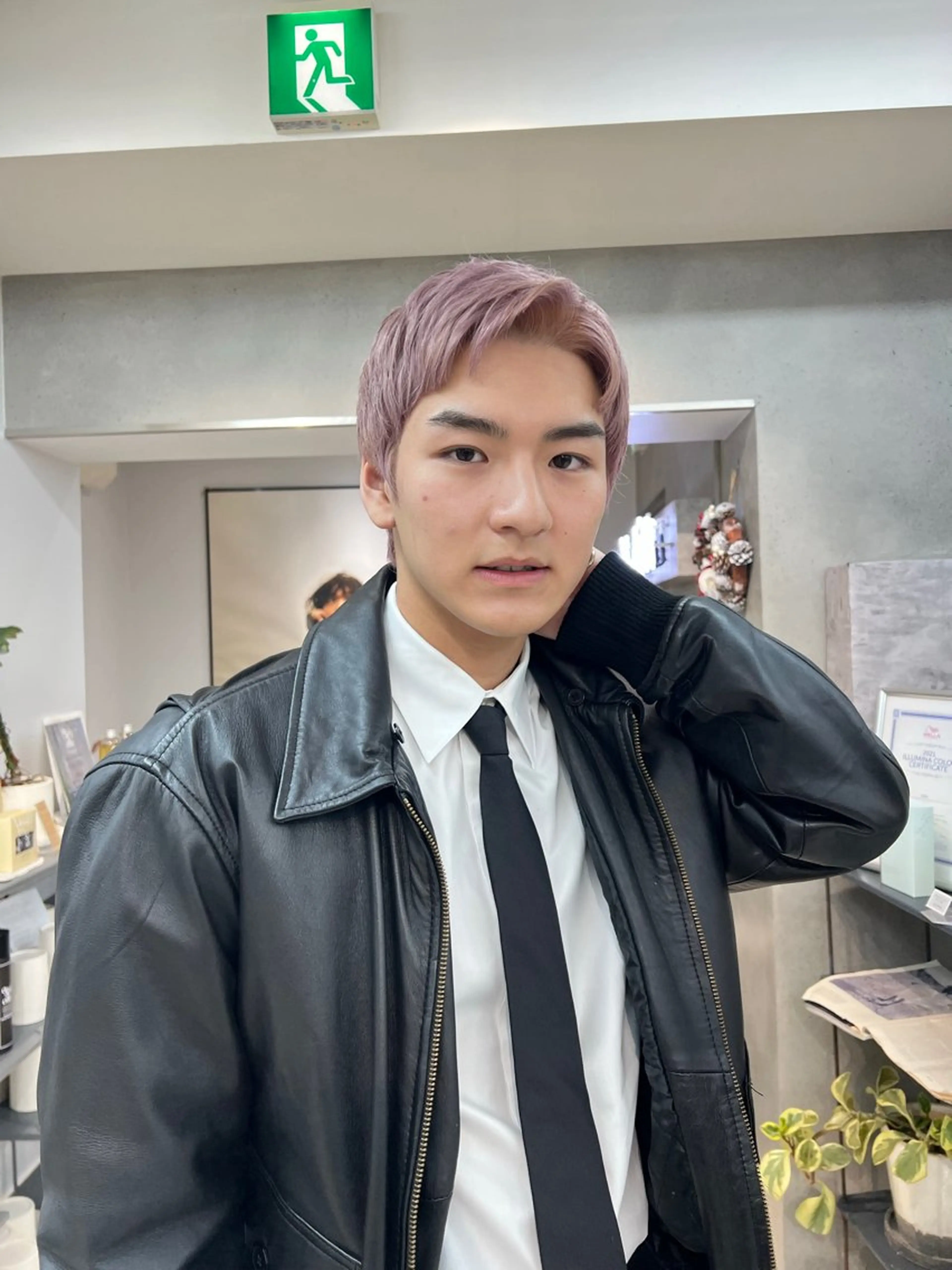 ショート カラー カット ヘアカラー ハイトーンカラー/ さらさのヘアスタイル