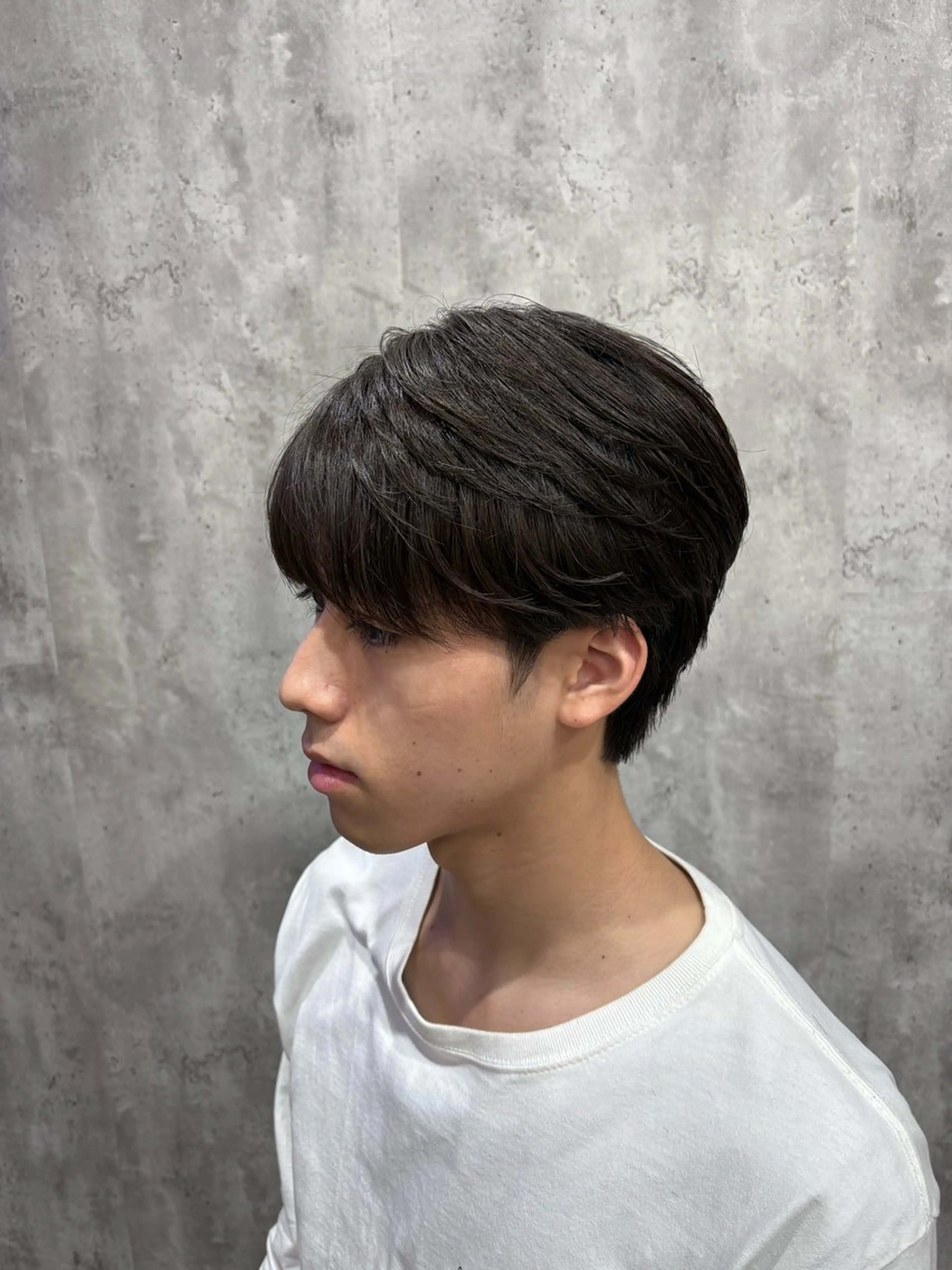 ショート メンズ マッシュ シースルーマッシュ カット カルマ・ニュアンス パーマ　須田龍世のヘアスタイル