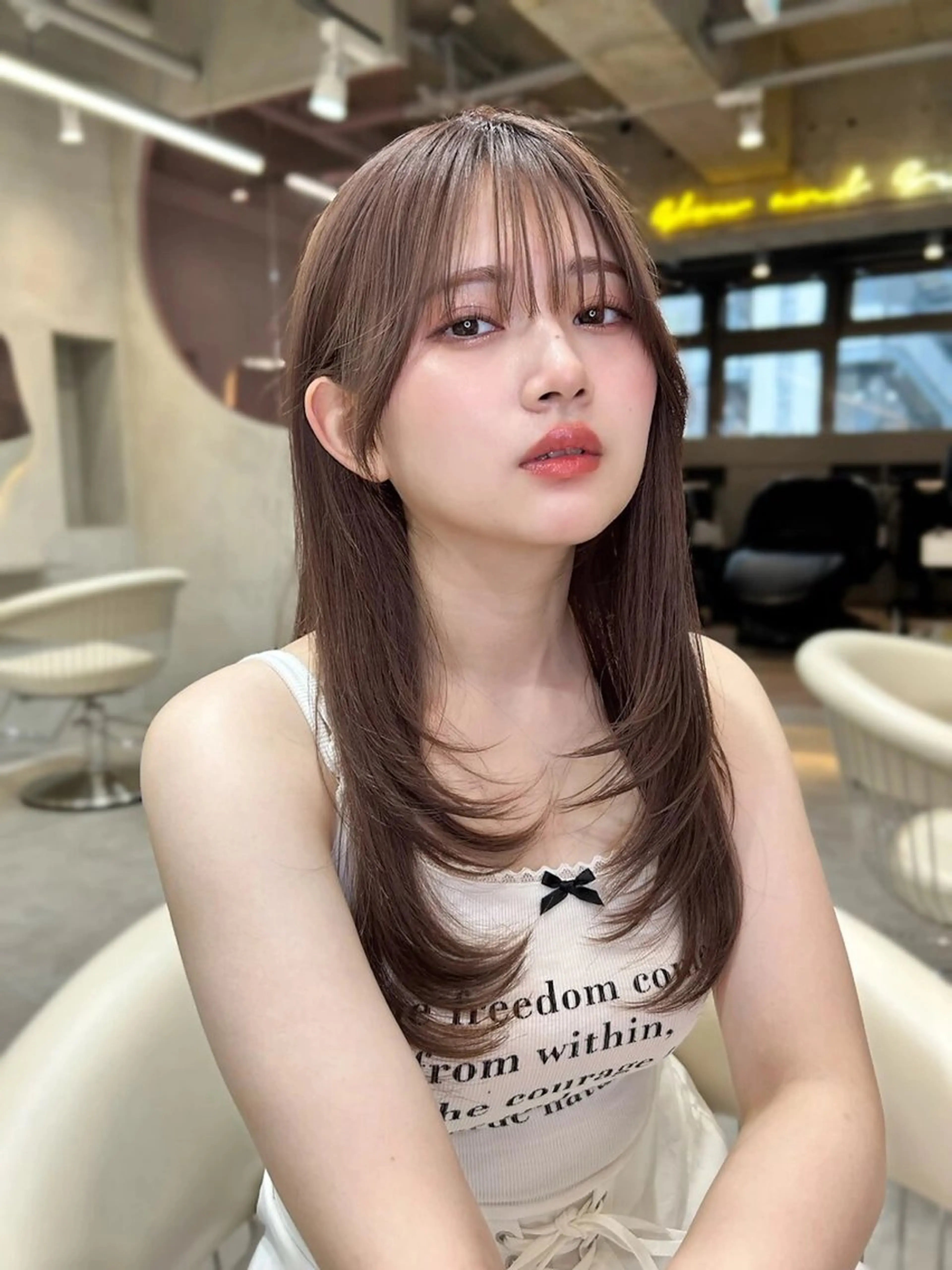ロング カラー レイヤーカット MUSASHI ブリーチカラー◎のヘアスタイル
