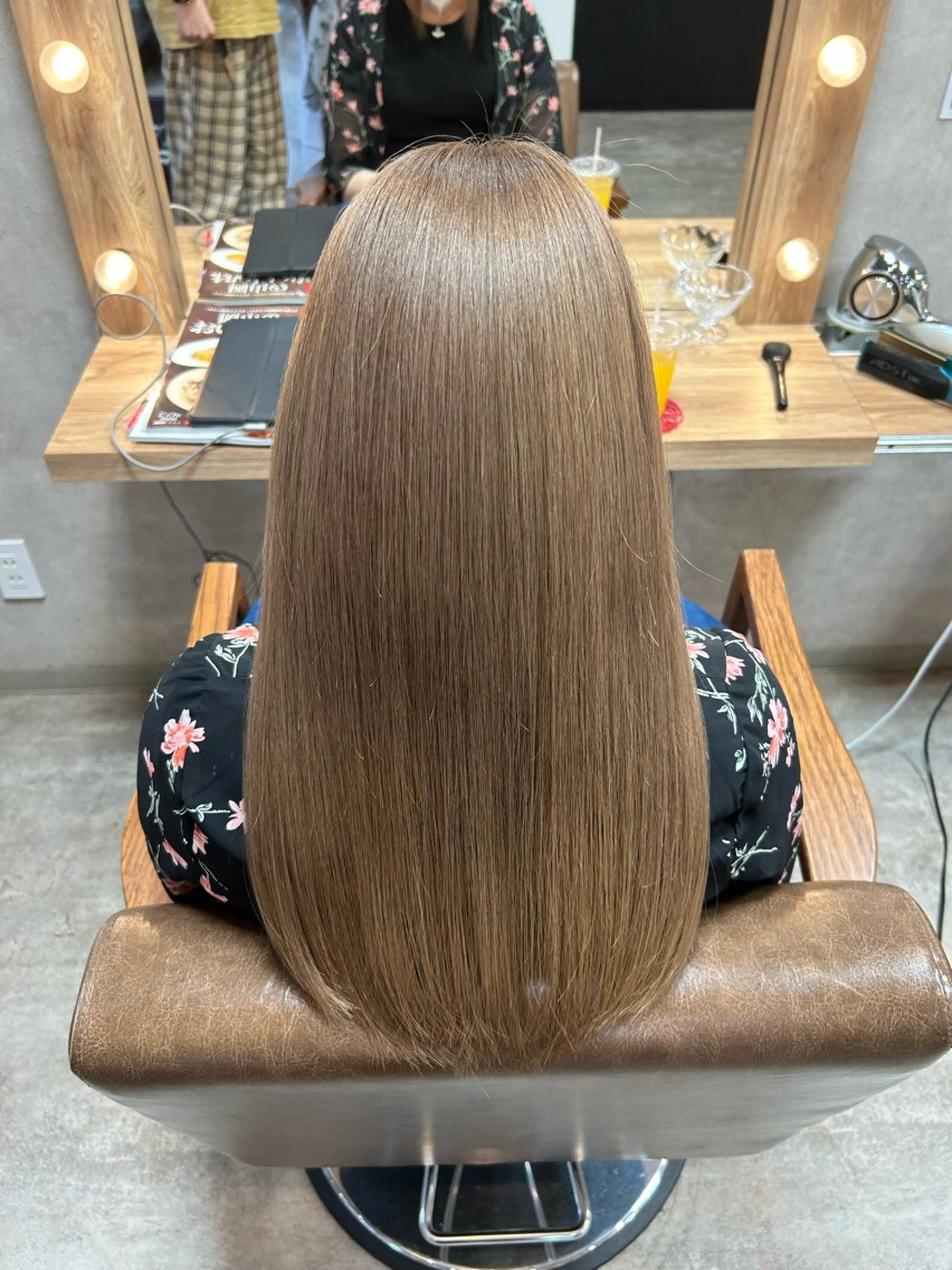 ロング ヘアカラー RIENS xrea一樹のヘアスタイル