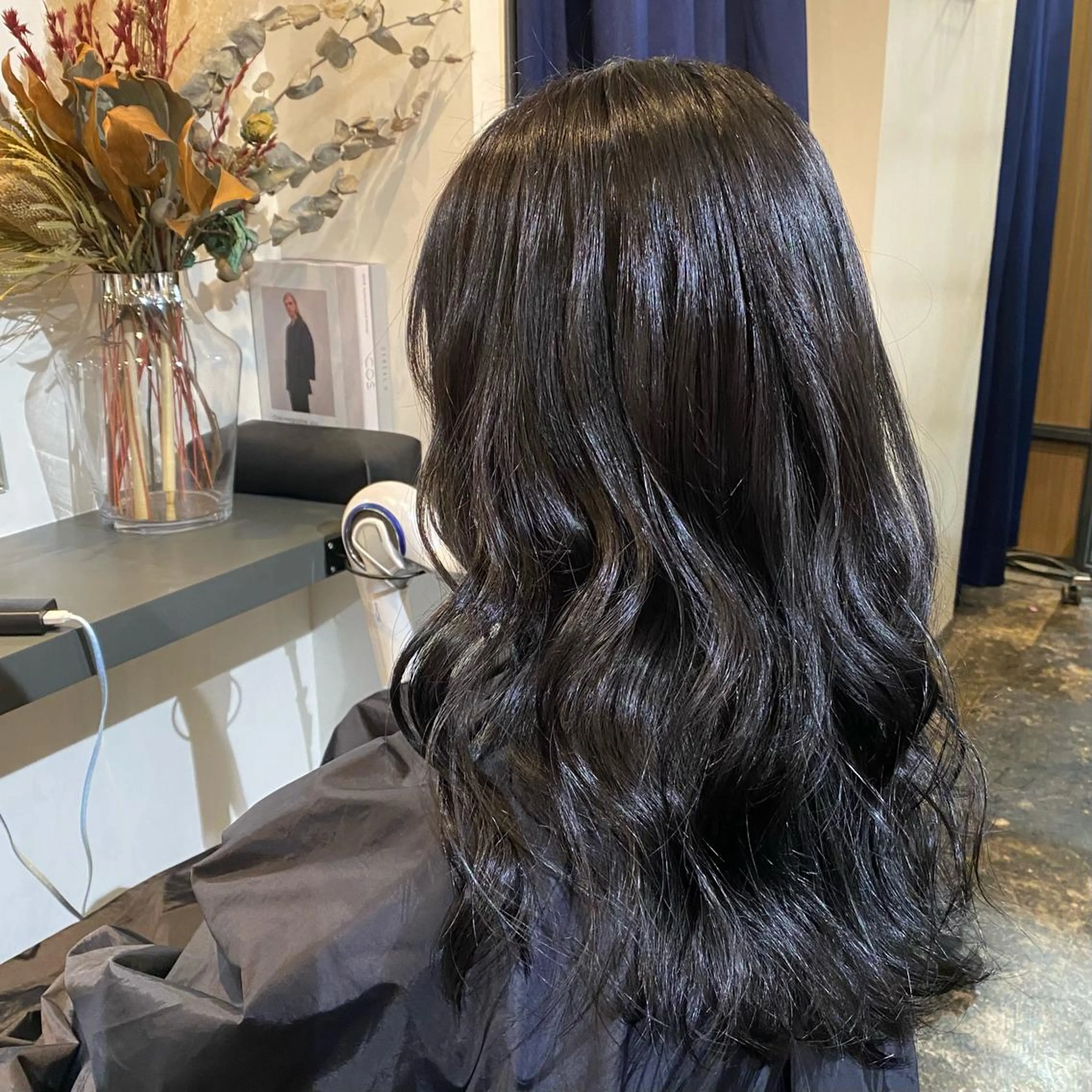 ショート カラー EMANON心斎橋所属・マンツーマン女性 美容師 奏のヘアスタイル