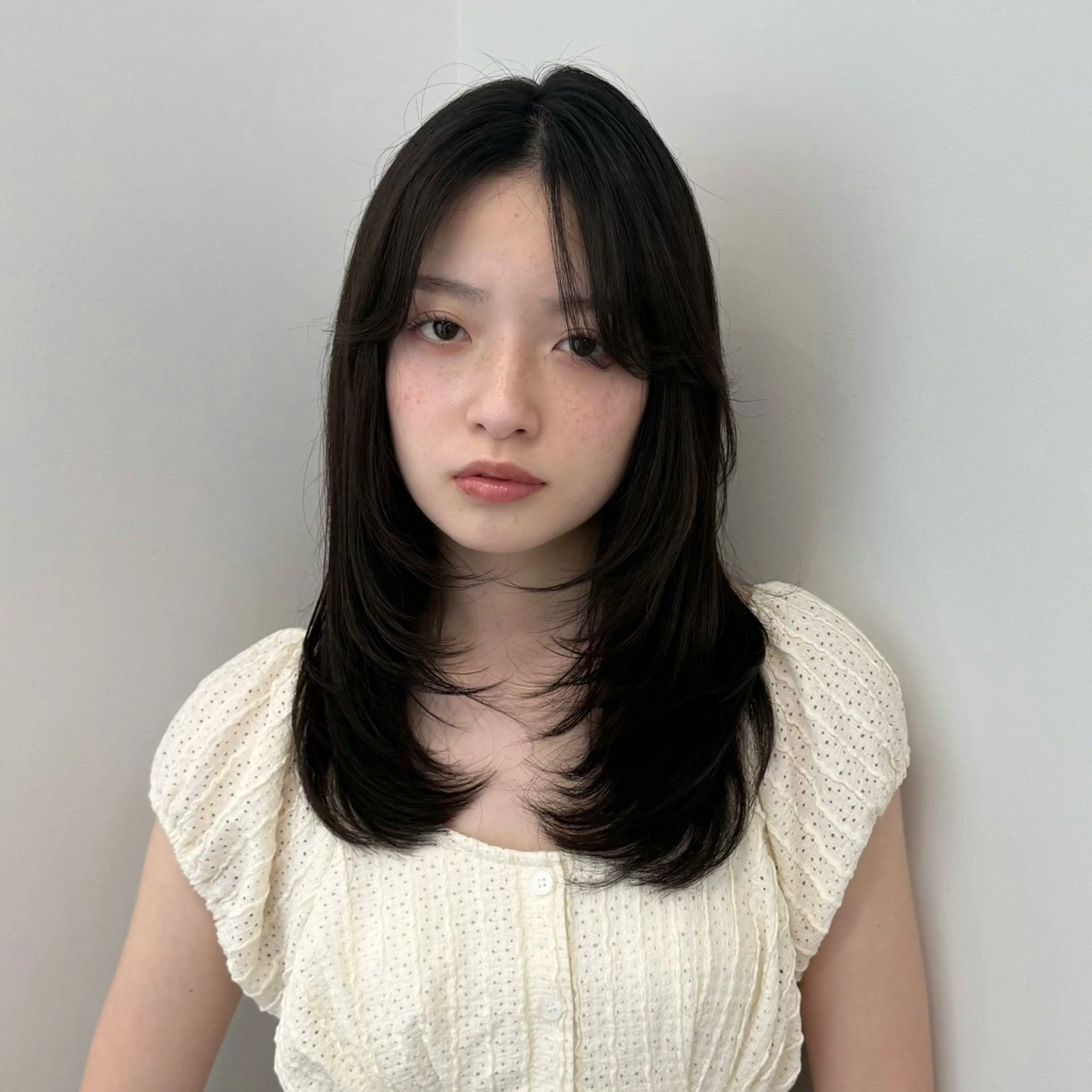 セミロング カラー レイヤーカット カット ヘアカラー 澤 佑華 🎀 透明感カラーのヘアスタイル