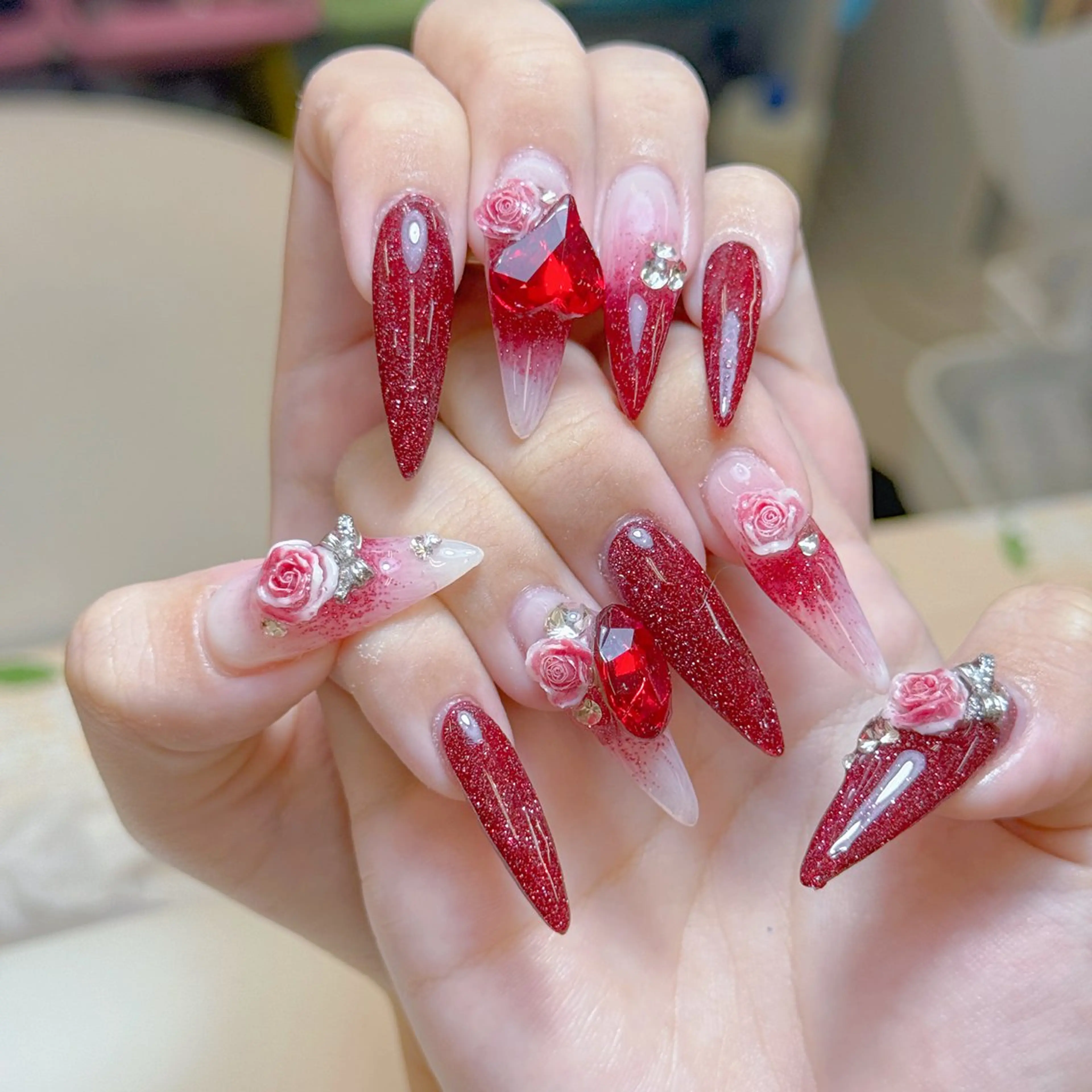 ネイル チークネイル 長さ出し フットネイル マグネットネイル 持ち込み ハンドネイル ANH NAIL ゴテゴテ専門店💎のネイルデザイン