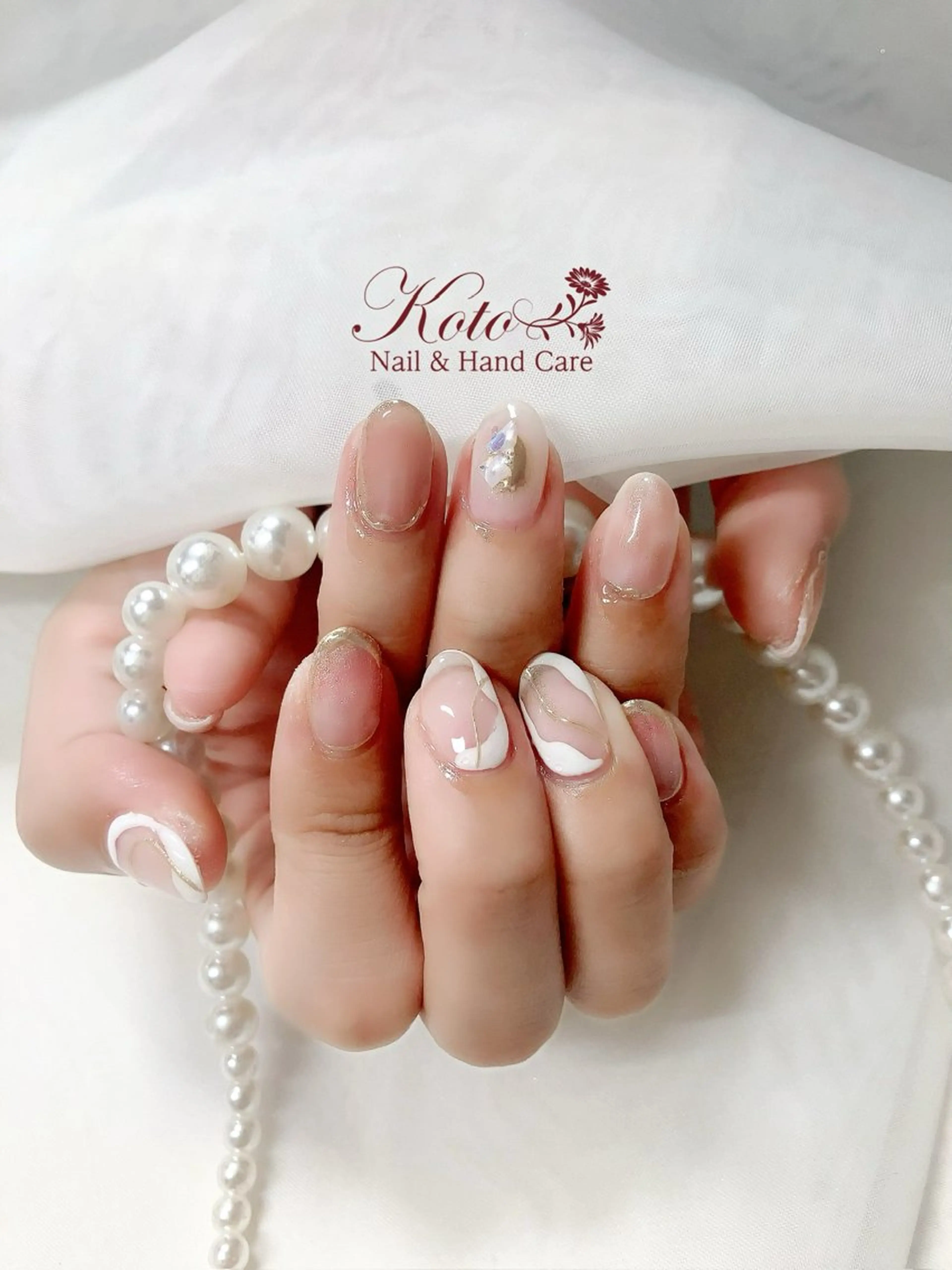 ネイル 長さ出し ジェルネイル 持ち込み ニュアンスネイル 赤色 ハンドネイル Nail Salon KOTOのネイルデザイン