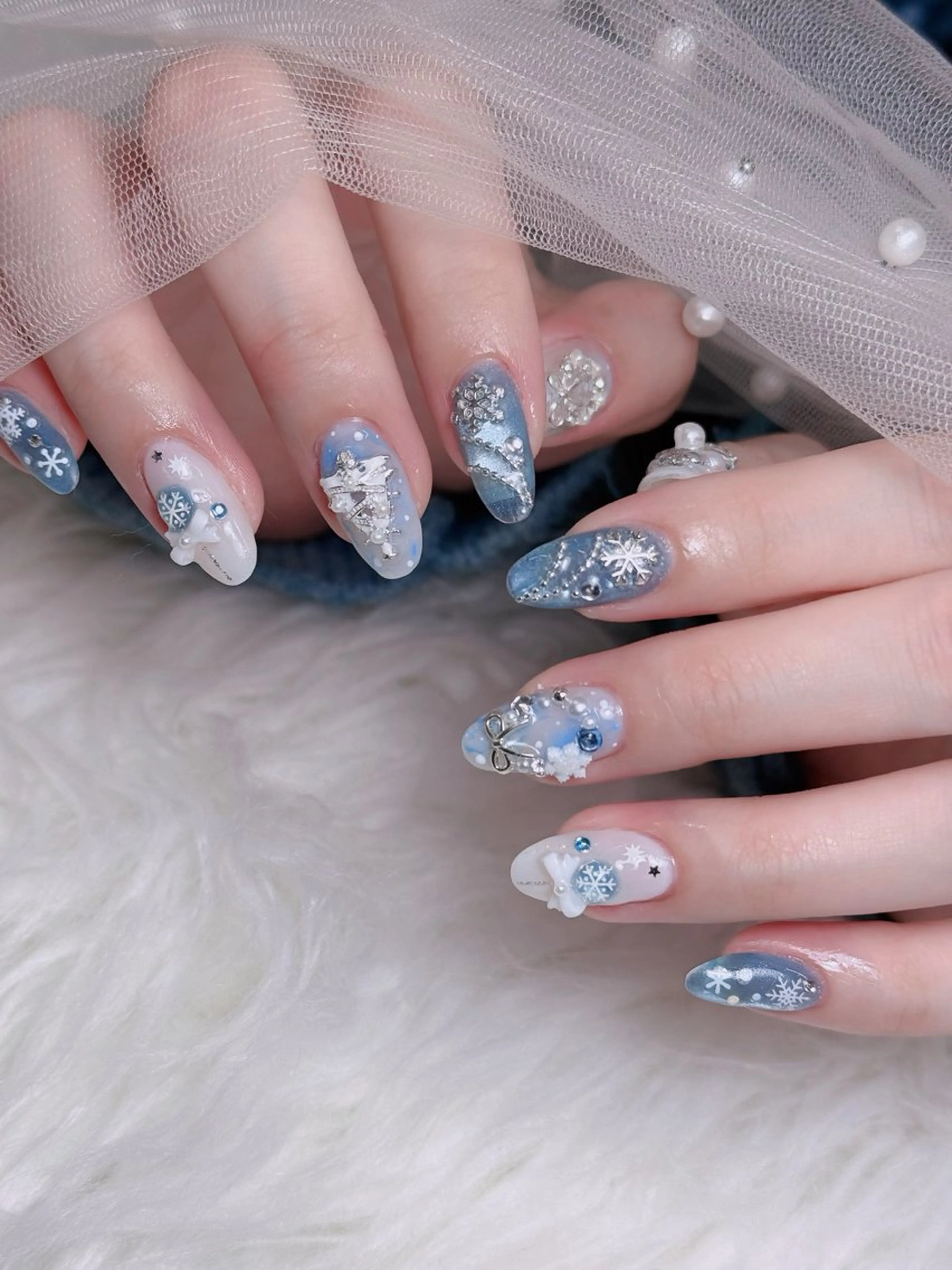 ネイル オーロラネイル チークネイル フットネイル フレンチネイル ハロウィン ハンドネイル Lumi Nail 新大久保3‘のネイルデザイン