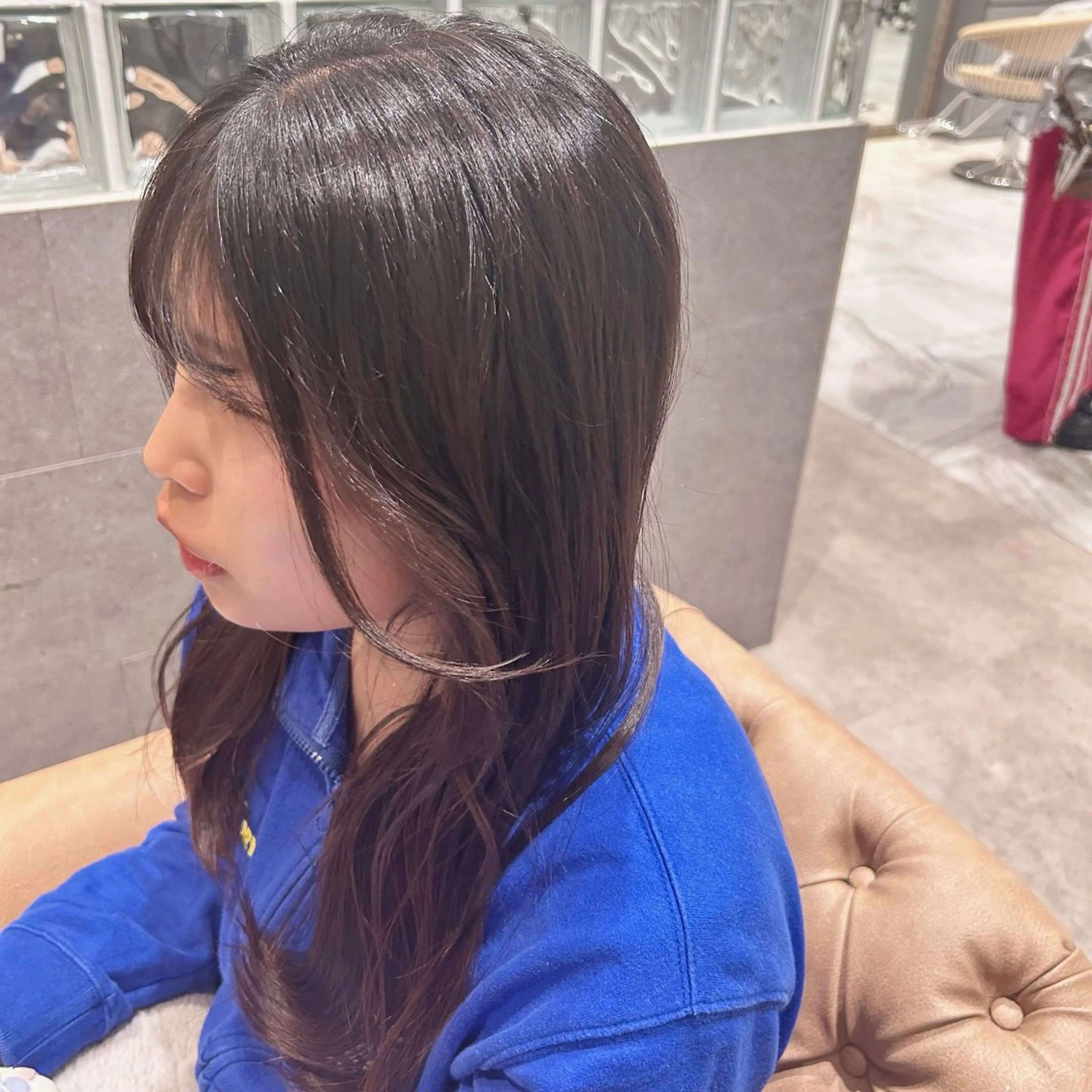 ロング カラー ヘアカラー トリートメント ブリーチで叶える透明 感カラーTakeruのヘアスタイル