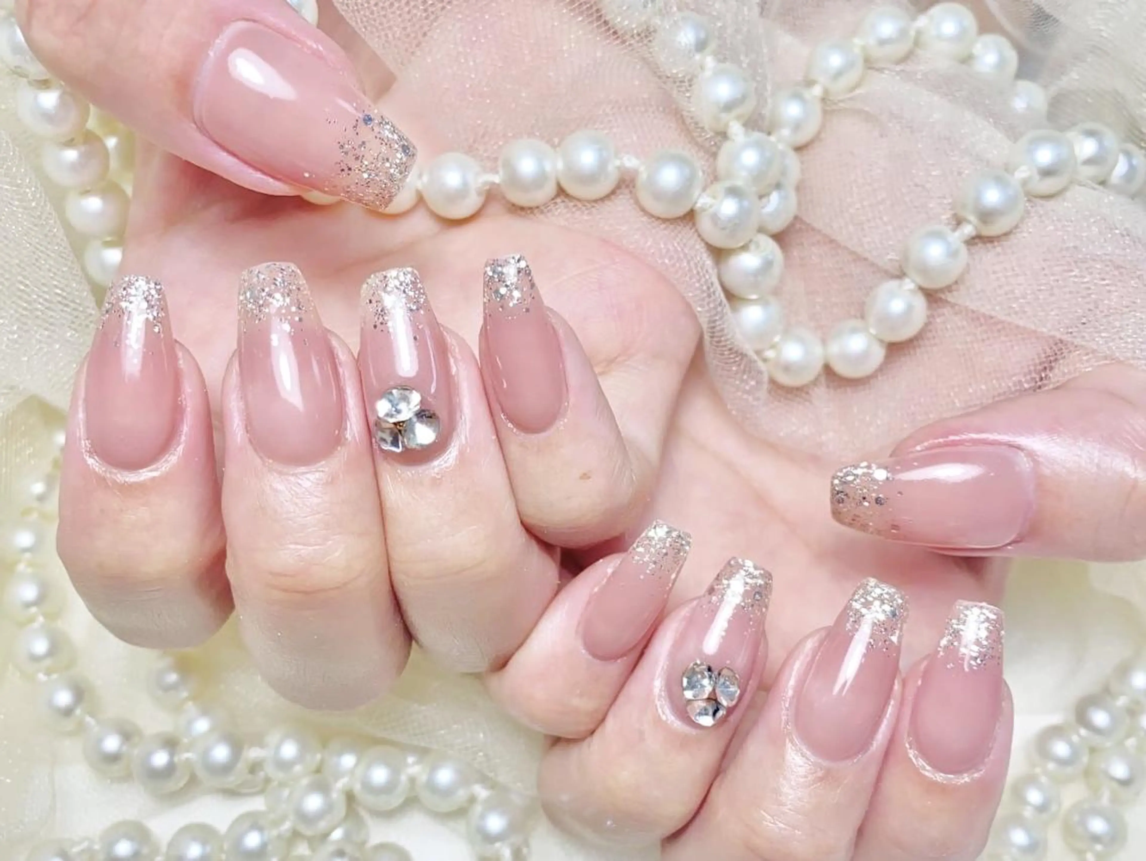 ネイル Hanya 🌈のネイルデザイン