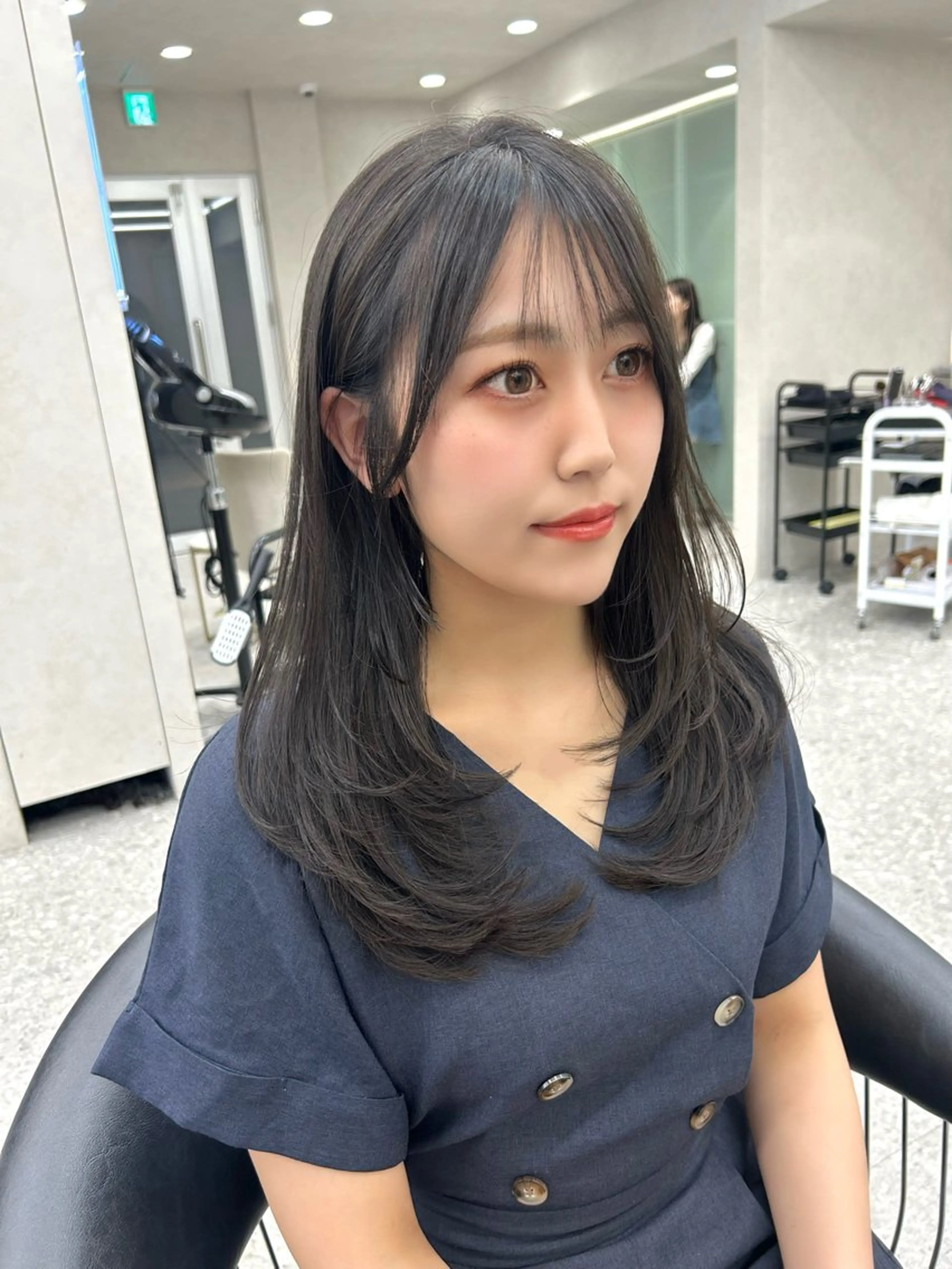 セミロング カラー ヘアアレンジ カット ヘアカラー トリートメント ベージュ🎀 ふみかのヘアスタイル