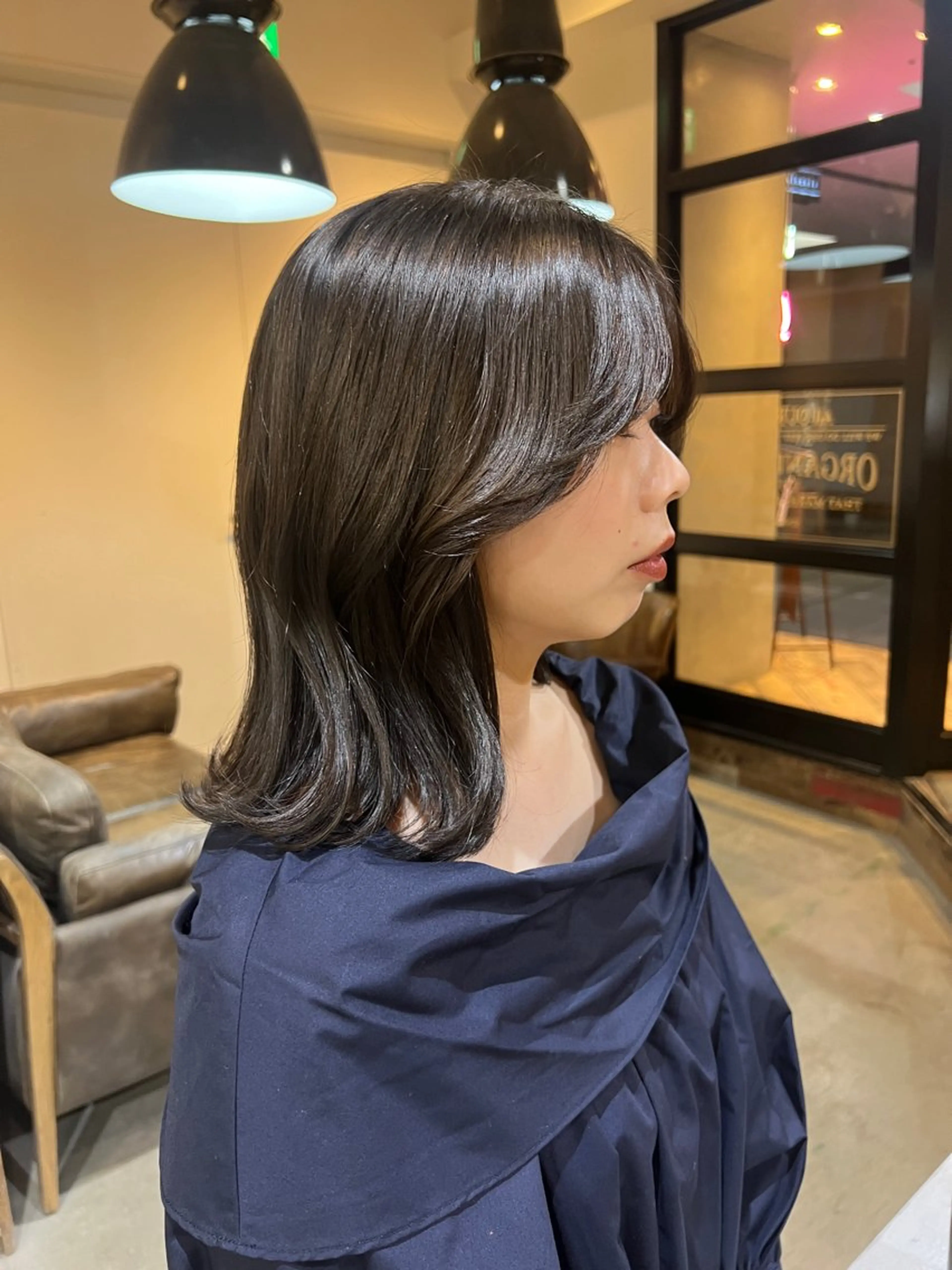 ミディアム カラー グレージュ beleefric 🩵黒木芽衣のヘアスタイル