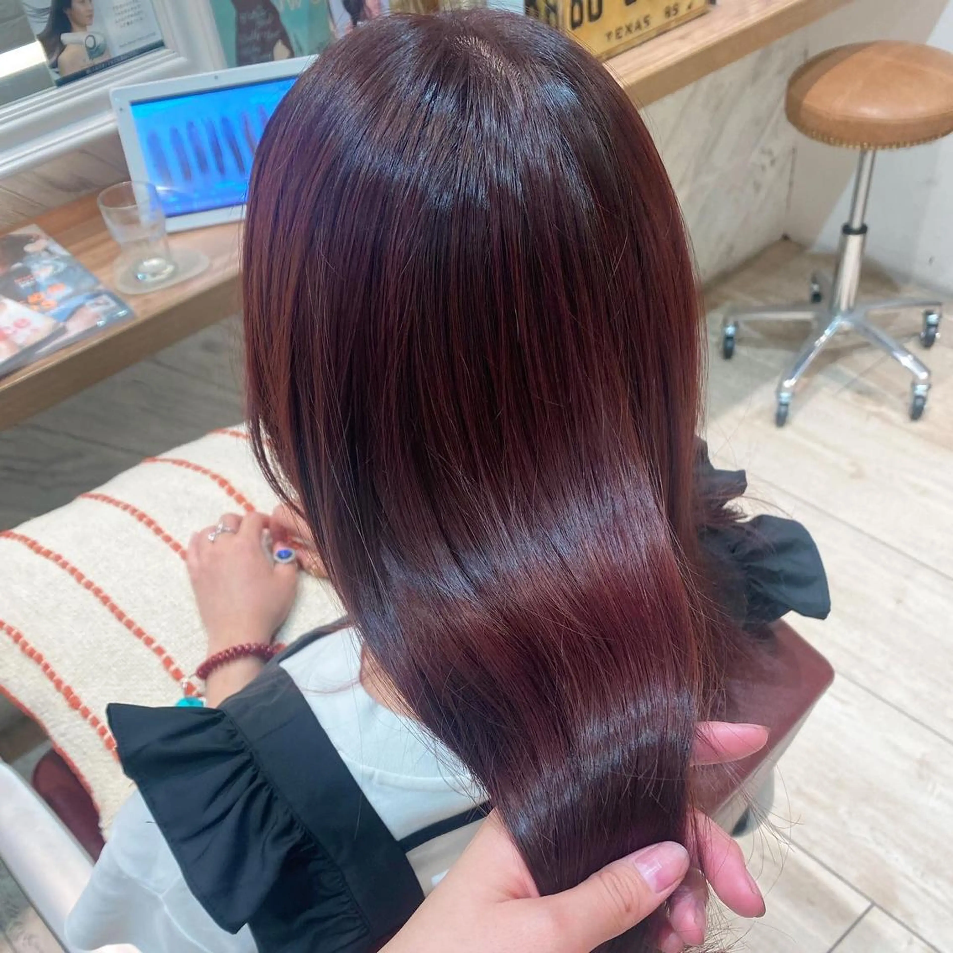 ロング カラー 💙mai🫧 縮毛矯正・ハイライトのヘアスタイル