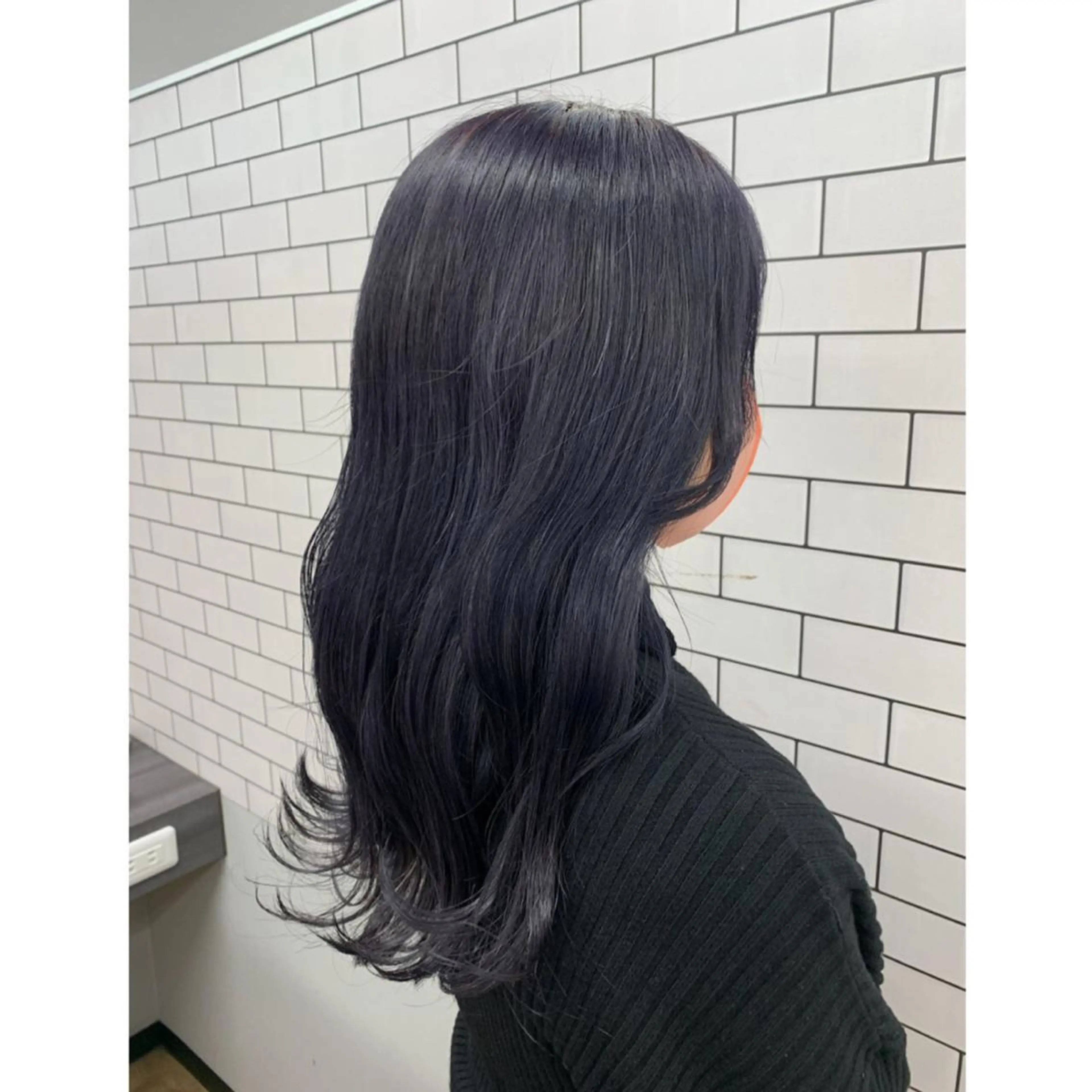 カラー 黒髪 ブルーカラー ブルーブラック _WHITE浜松店 もえかのヘアスタイル