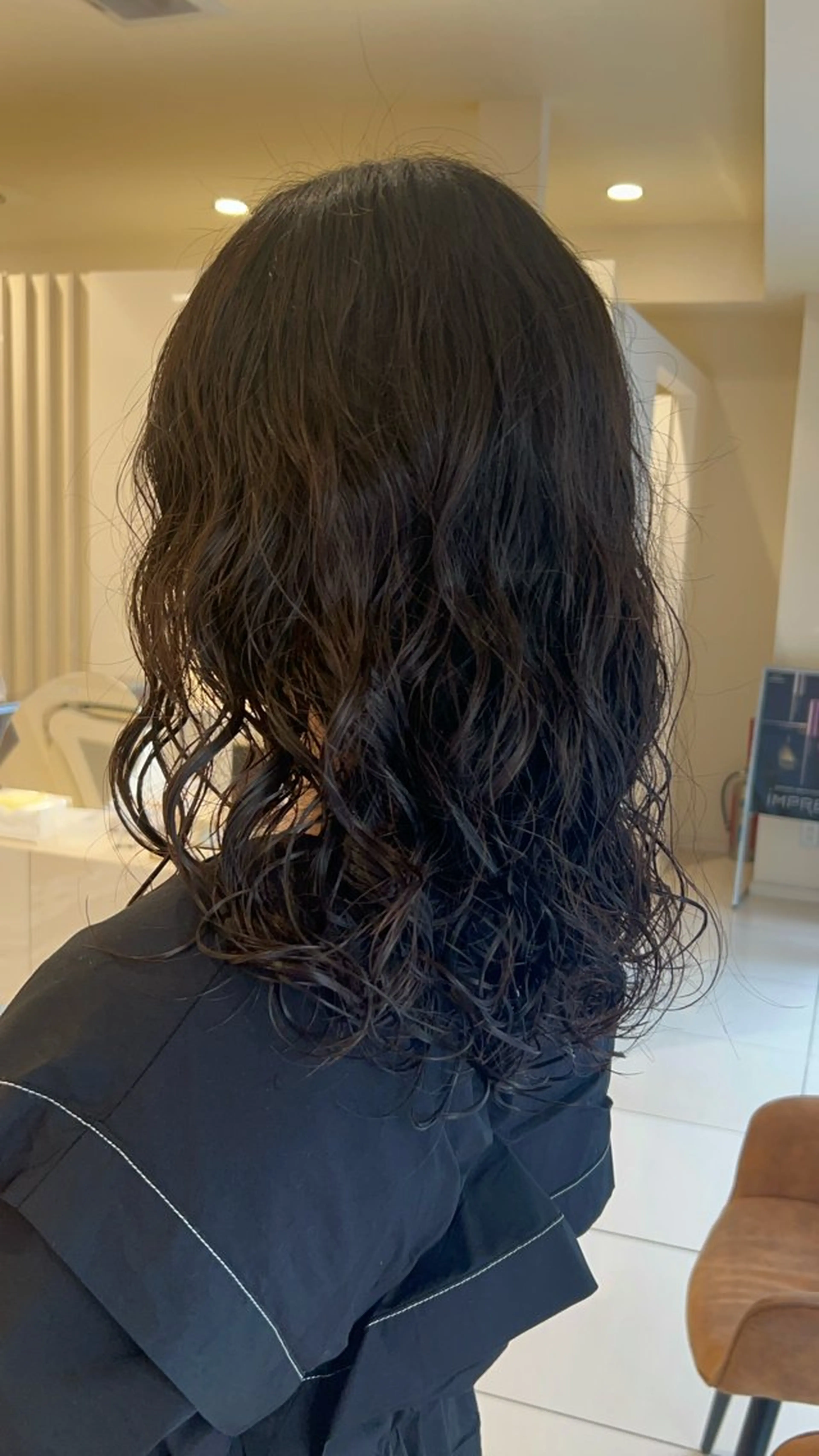 ミディアム パーマ 顔まわりカット🥀 原ちひろのヘアスタイル