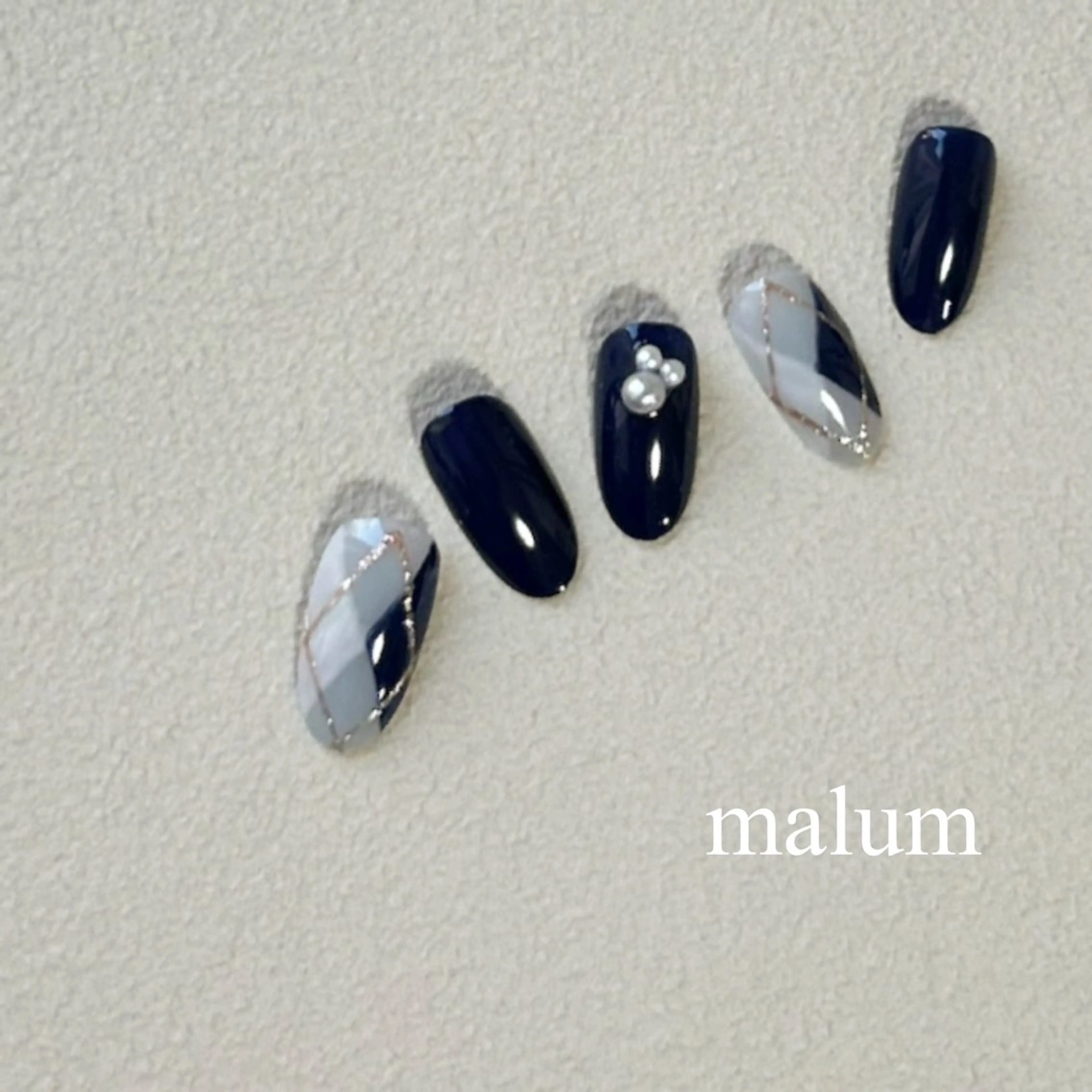 ネイル ハンドネイル malum nailのネイルデザイン