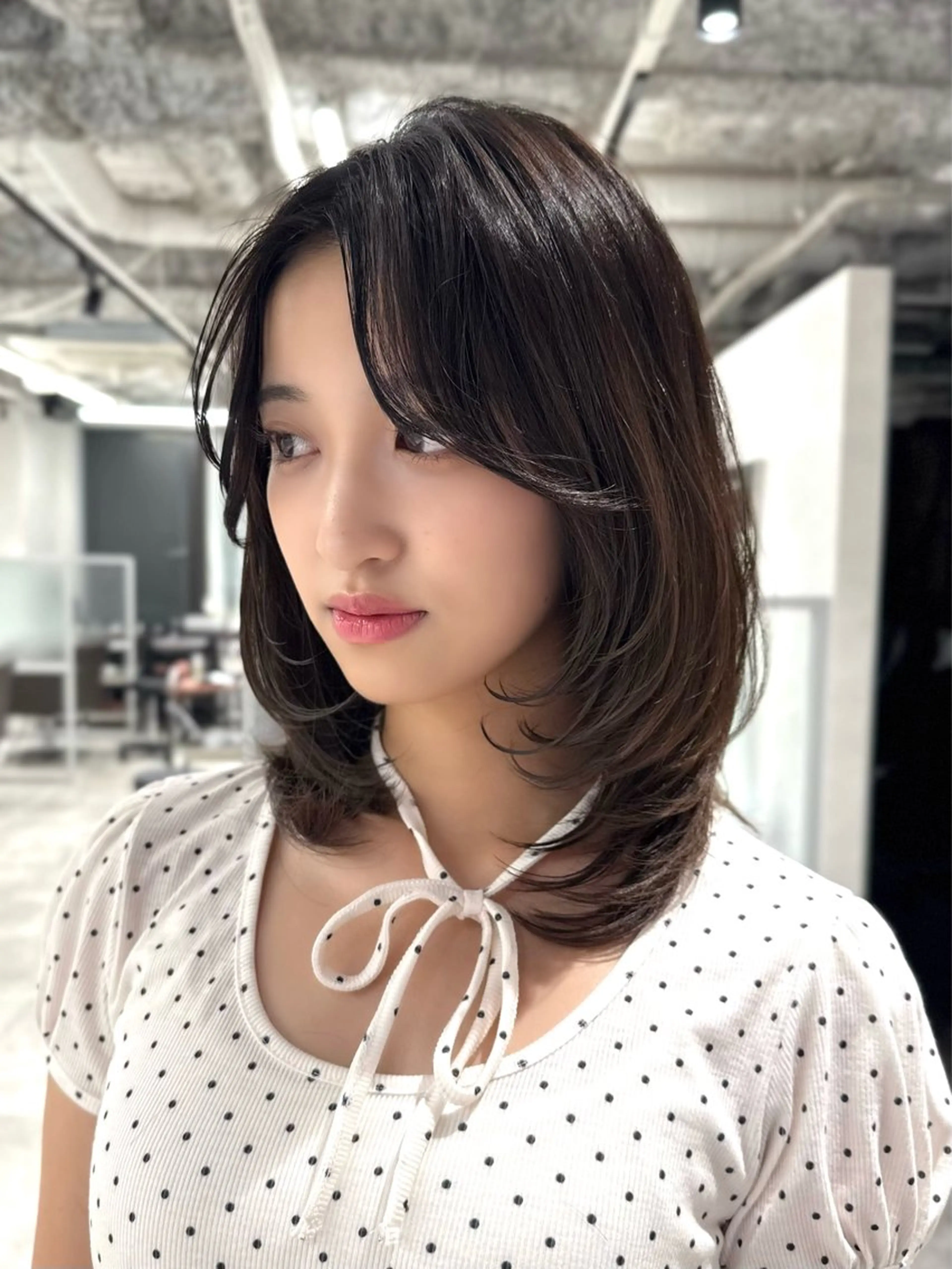 ミディアム ミディアムレイヤー レイヤーカット 梅田　似合わせ特化 稲葉利也斗のヘアスタイル