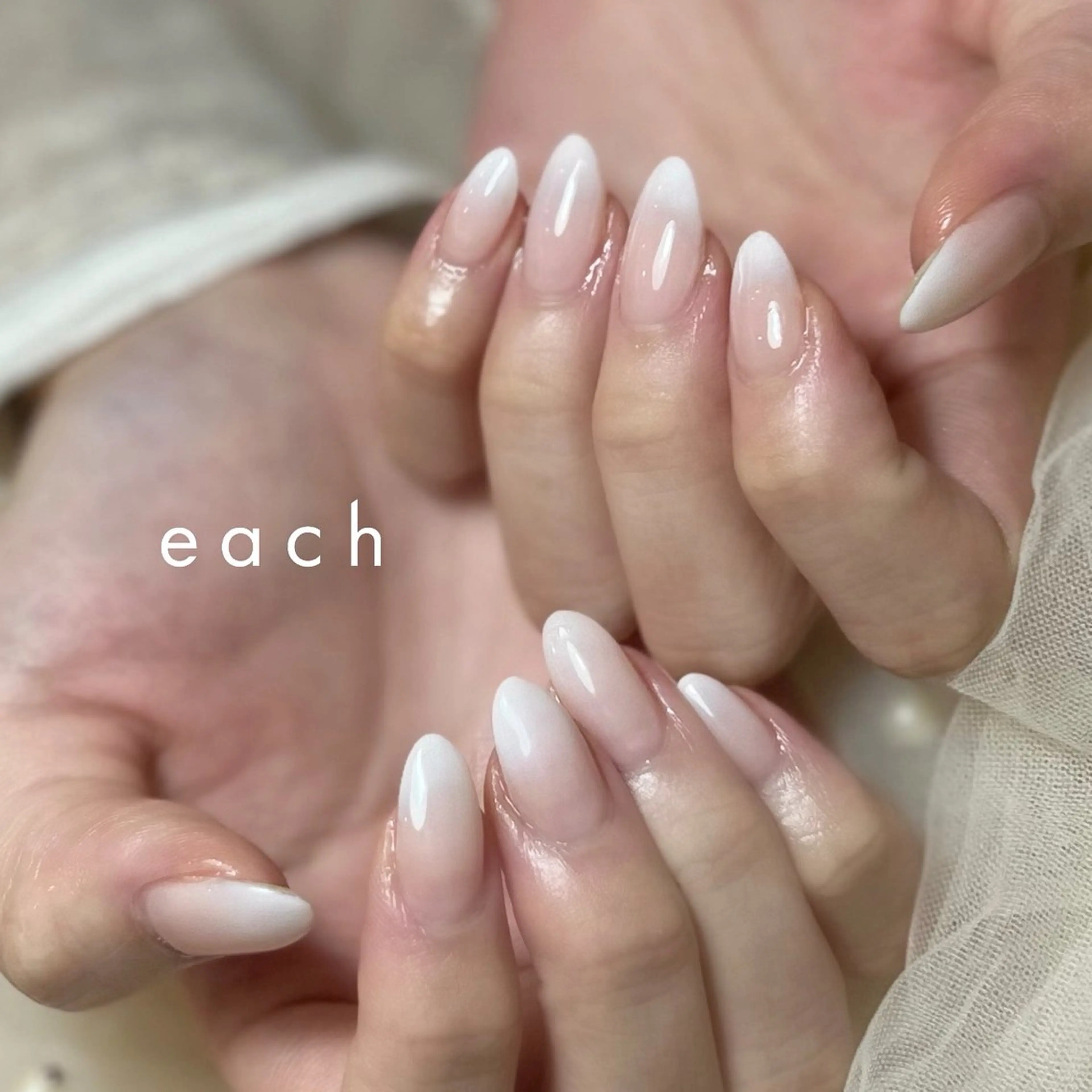 ネイル 𝒆𝒂𝒄𝒉 kanako 🕊のネイルデザイン