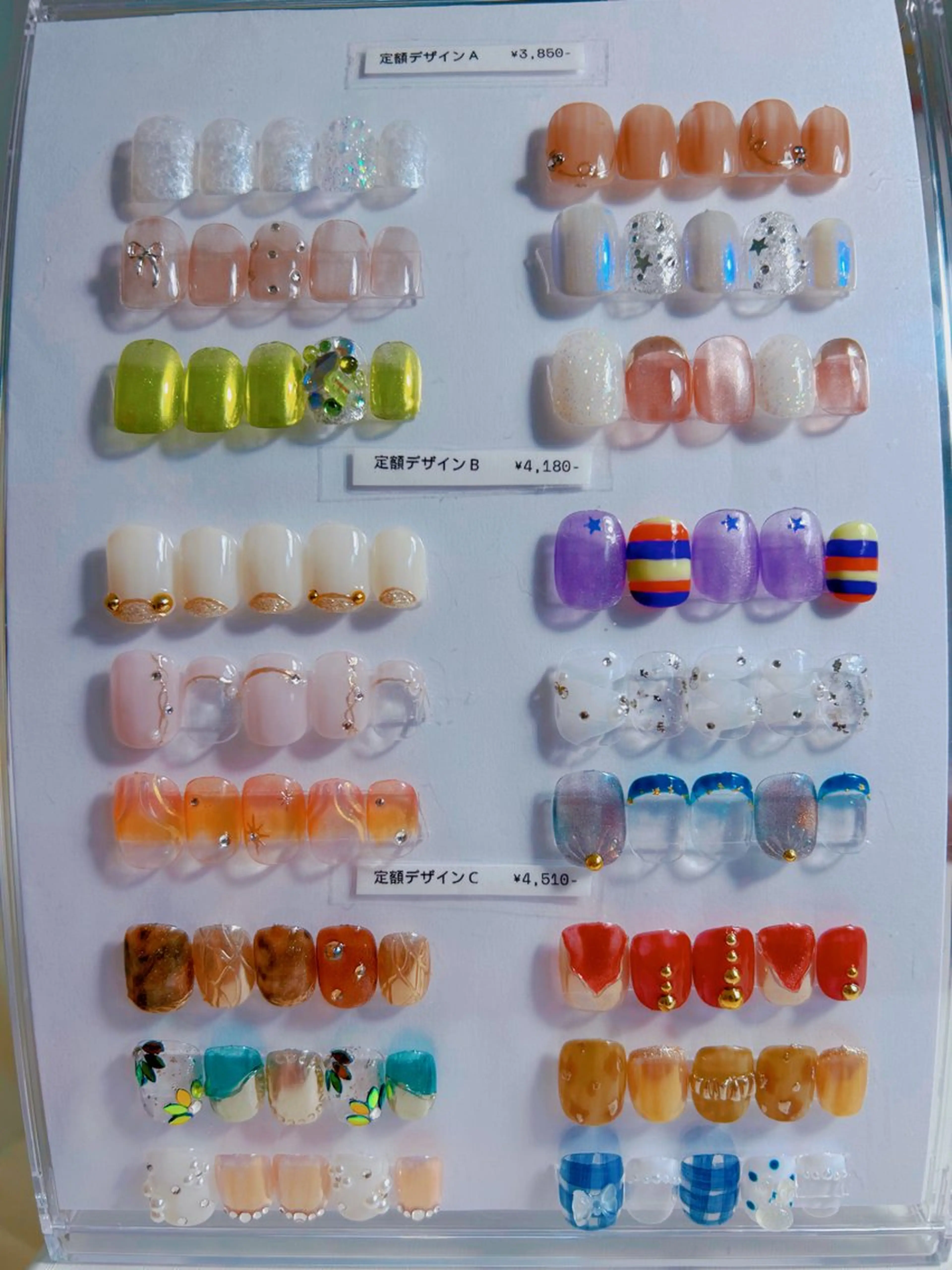 ネイル ハンドネイル ジェルネイル専門店 一花-ICHIKA-のネイルデザイン