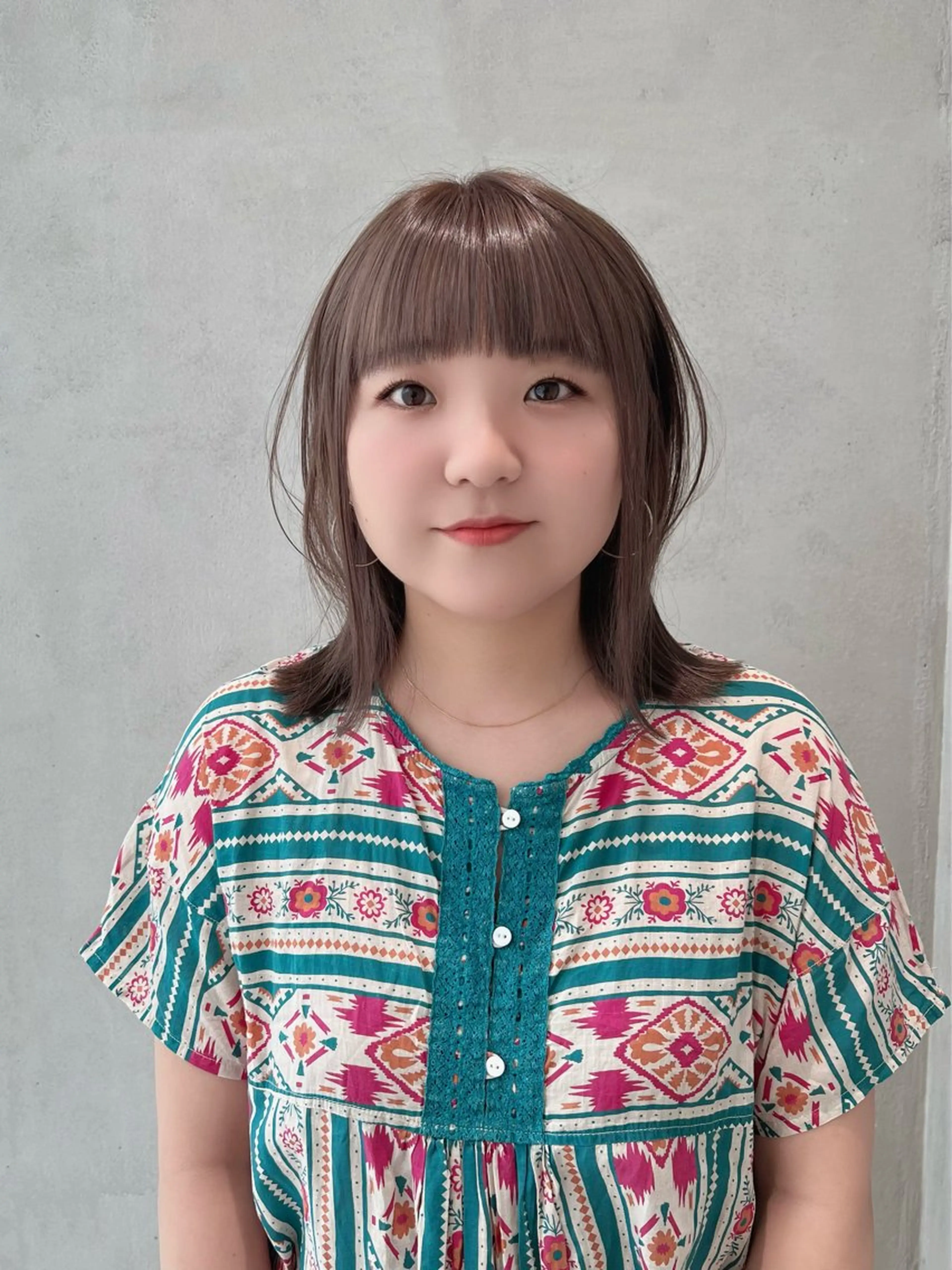 ミディアム カラー Say.石川葵 ショートボブ前髪のヘアスタイル