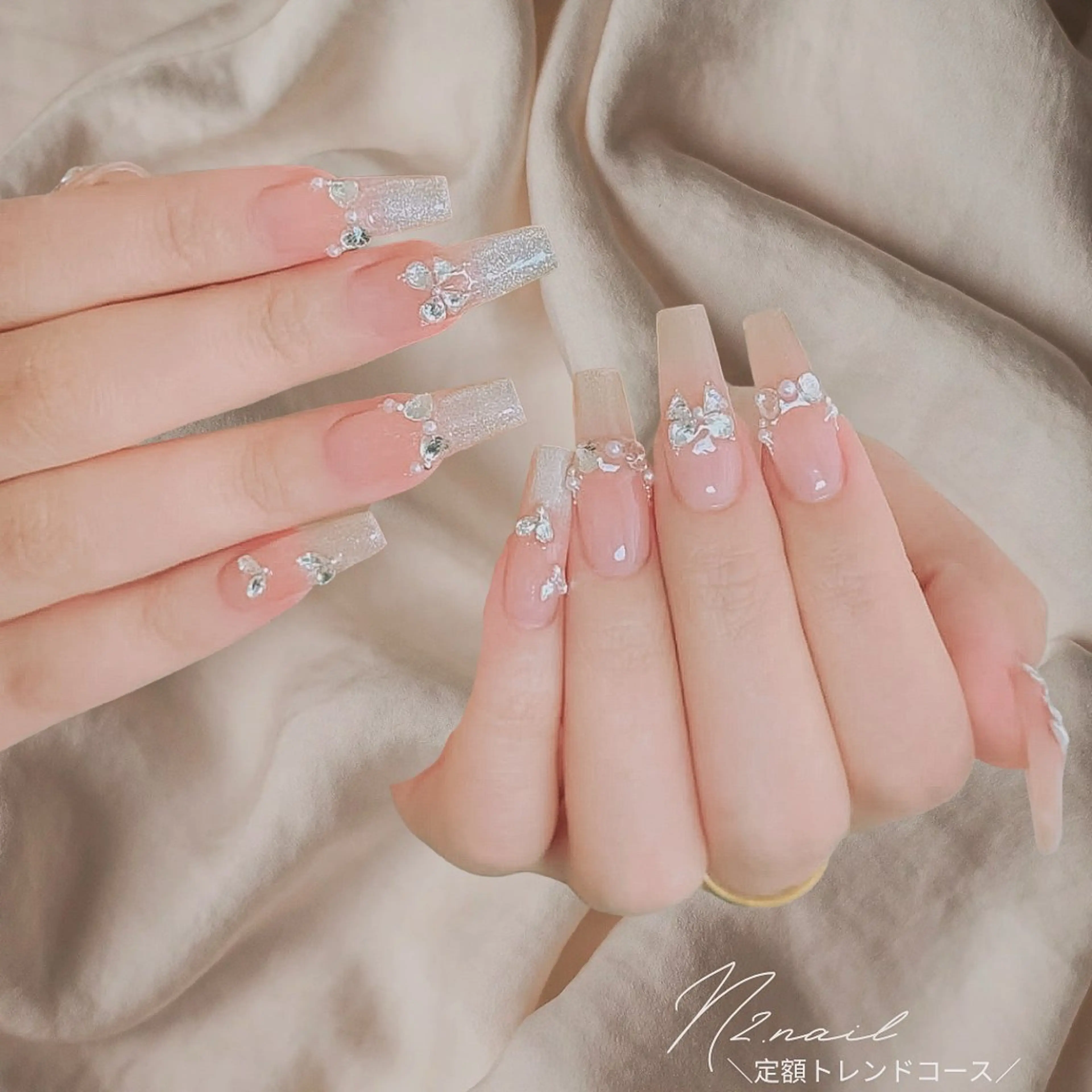 ミディアム ハンドネイル N2.nail所属・N2 nailのネイルデザイン