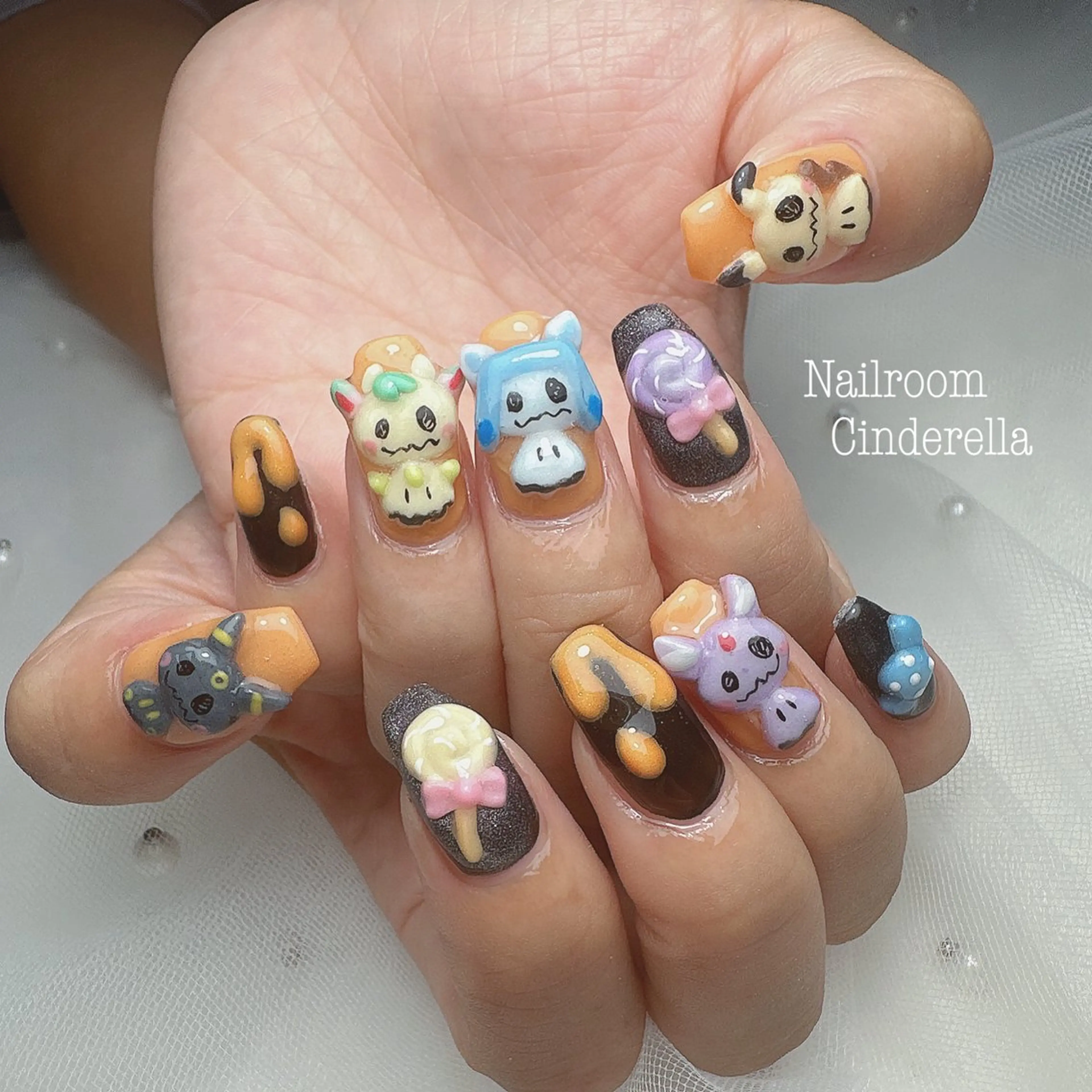 ネイル Nailroom. Cinderellaのネイルデザイン