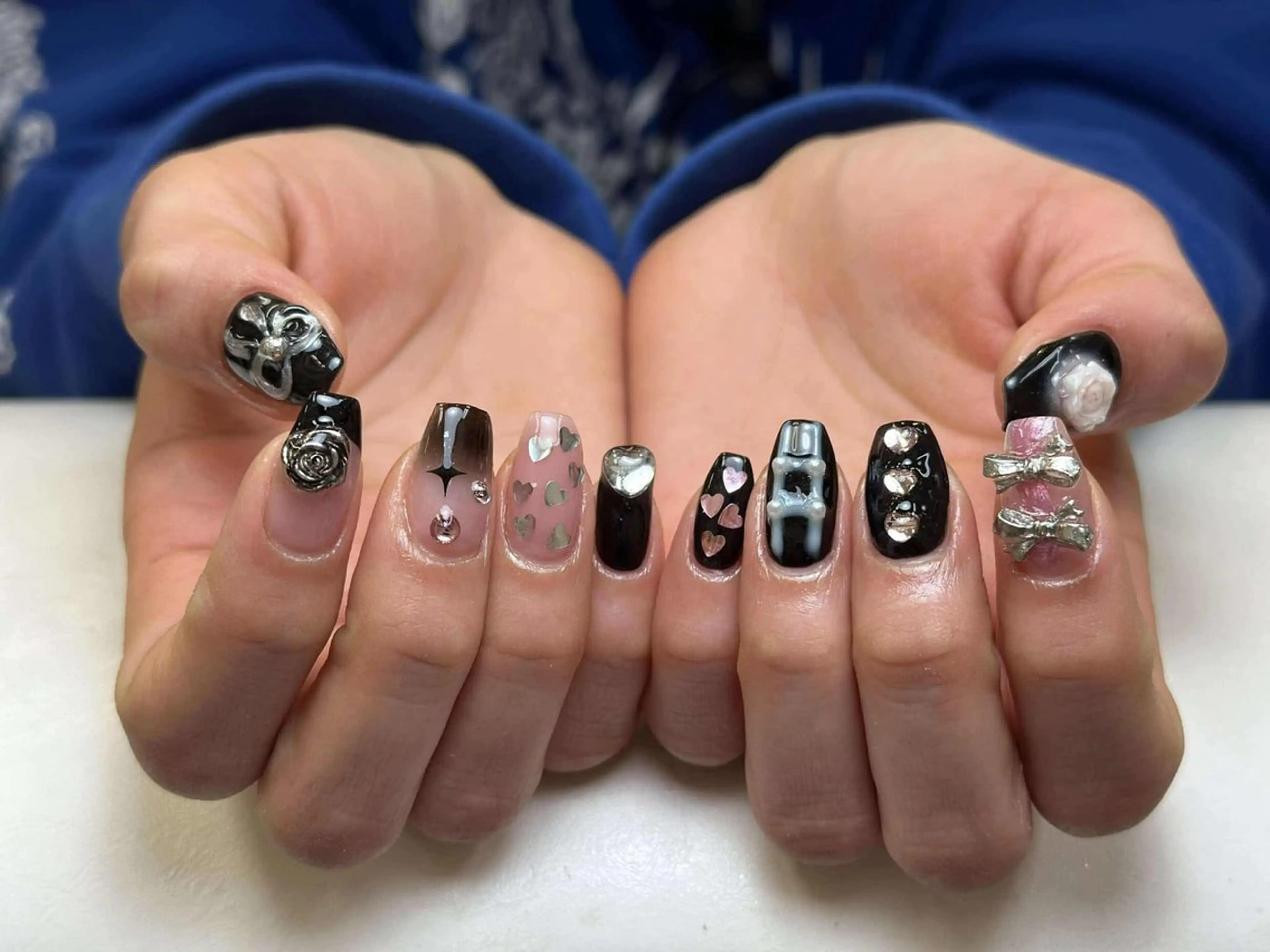 ネイル ハンドネイル CoCo NailsbyTのネイルデザイン