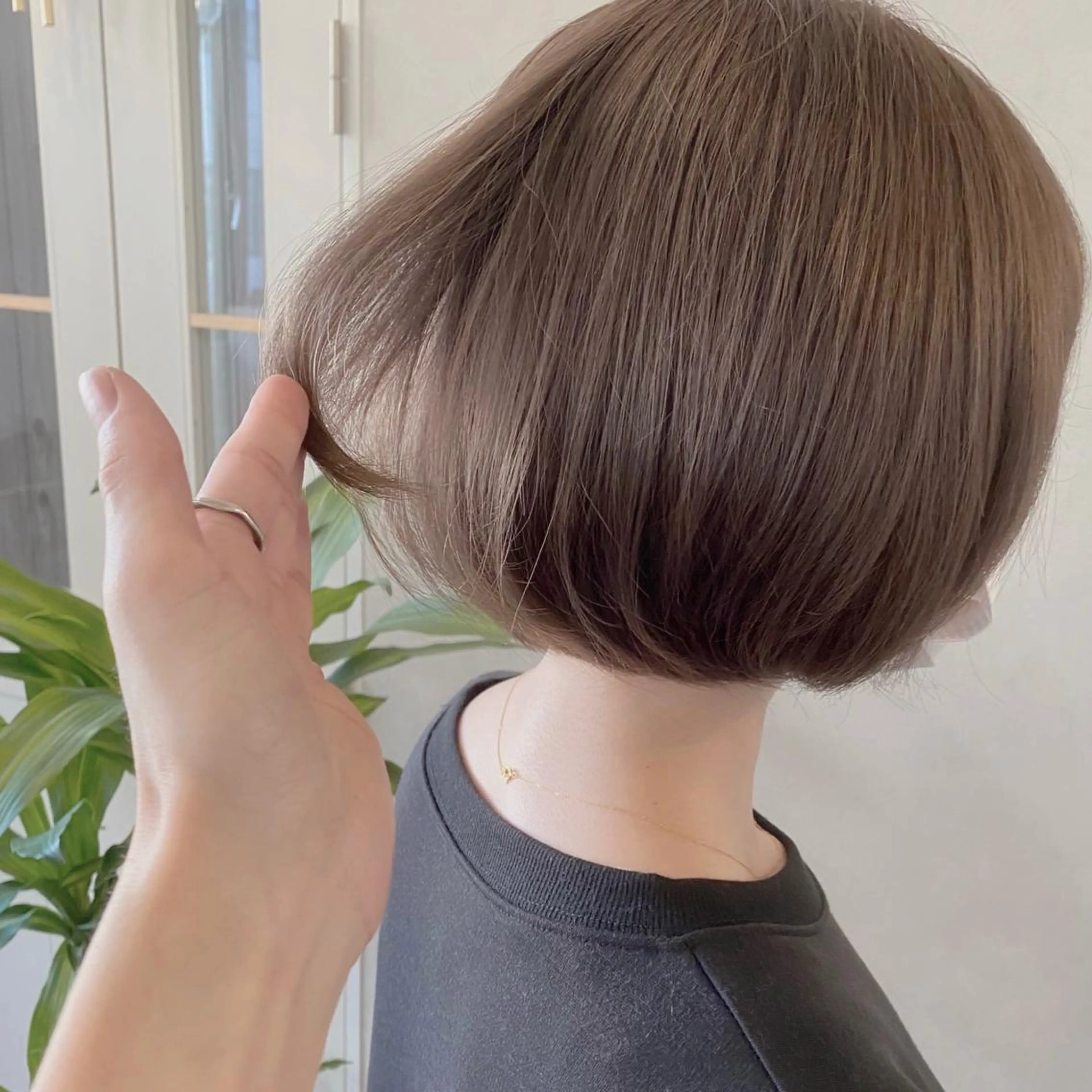 ショート ヘアカラー トリートメント 💖透明感カラー HAYATO💖のヘアスタイル