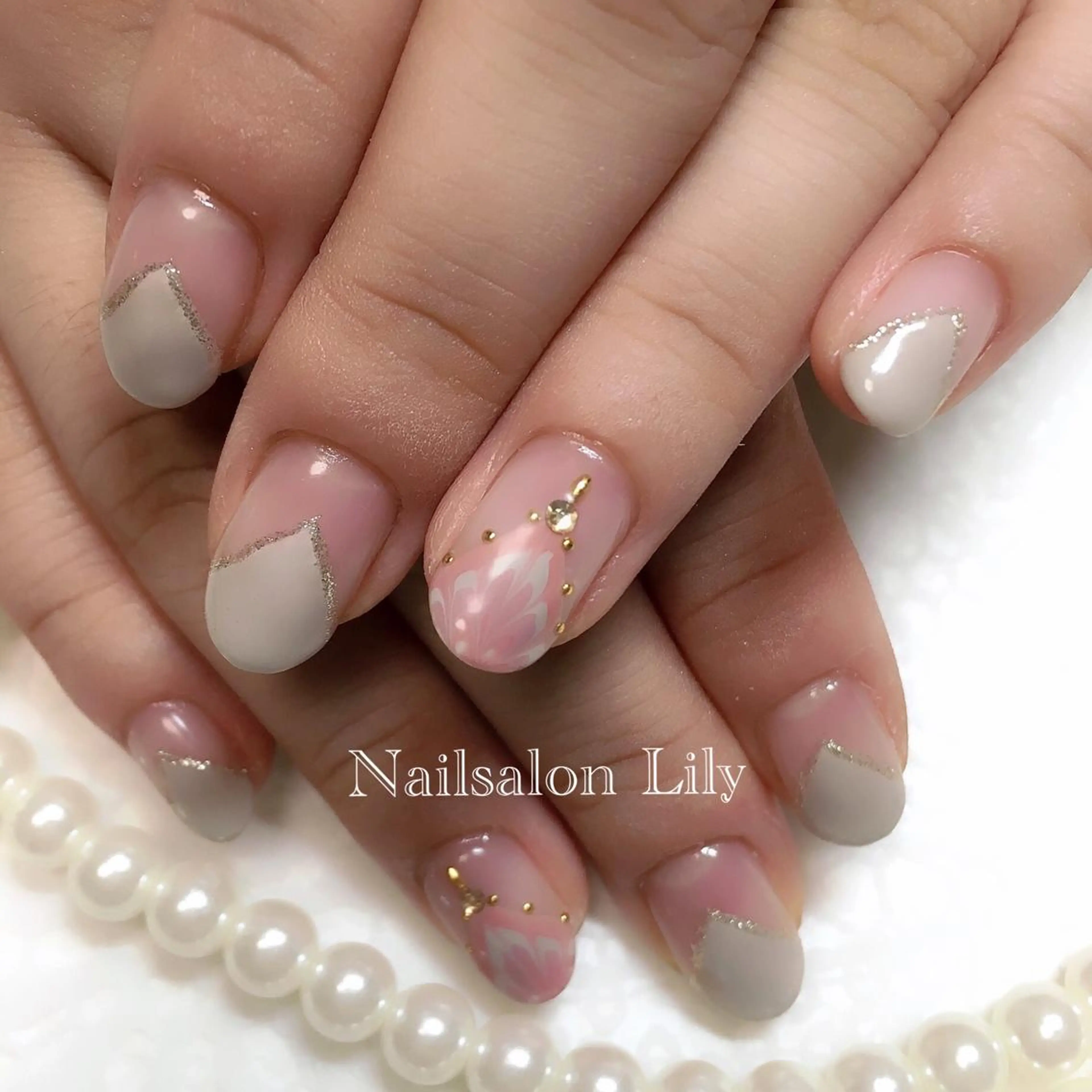 ネイル ピーコックネイル Nailsalon Lilyのネイルデザイン