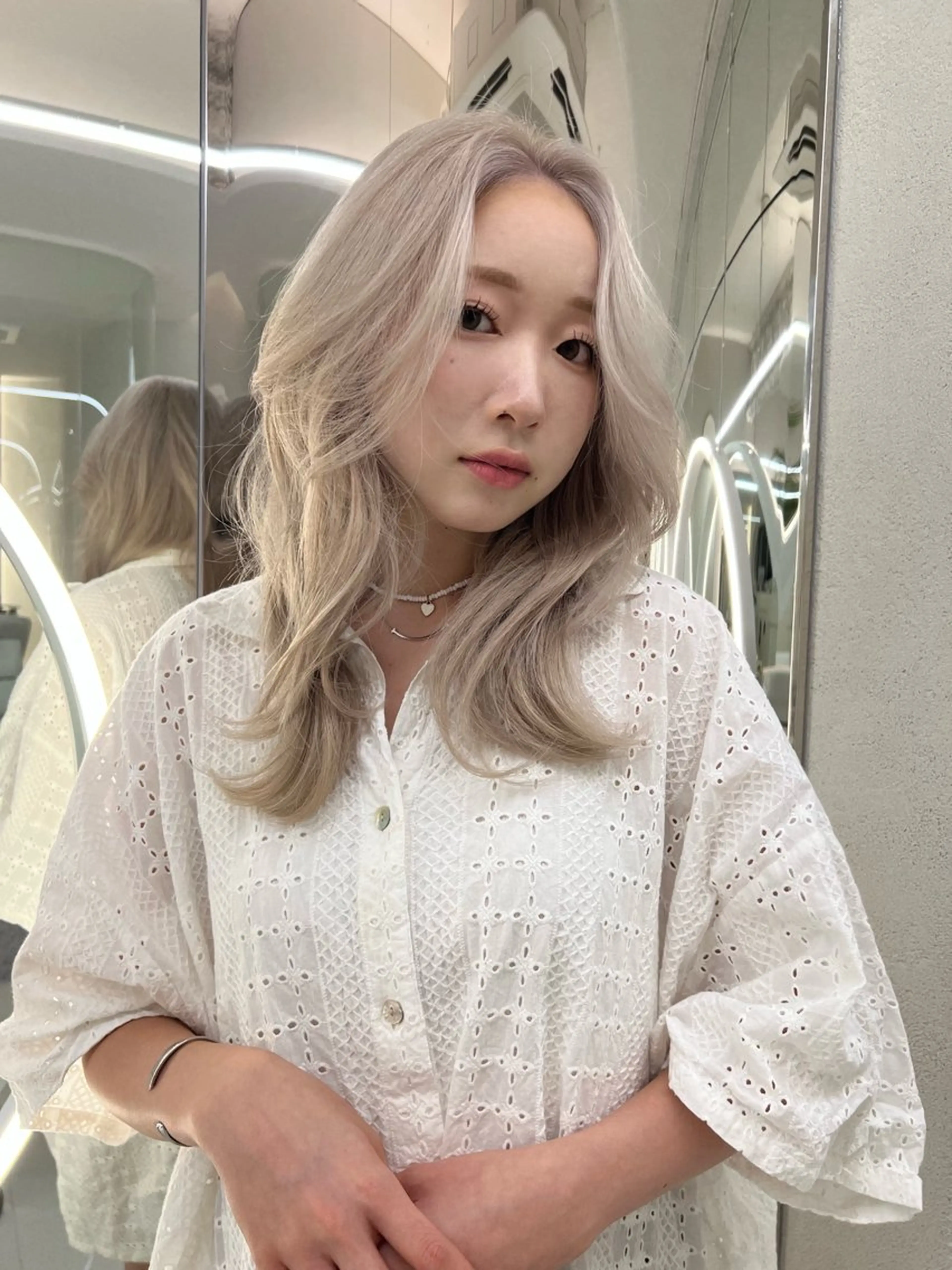 セミロング カラー カット ヘアカラー トリートメント GAGA所属・GAGA AMIKAのヘアスタイル
