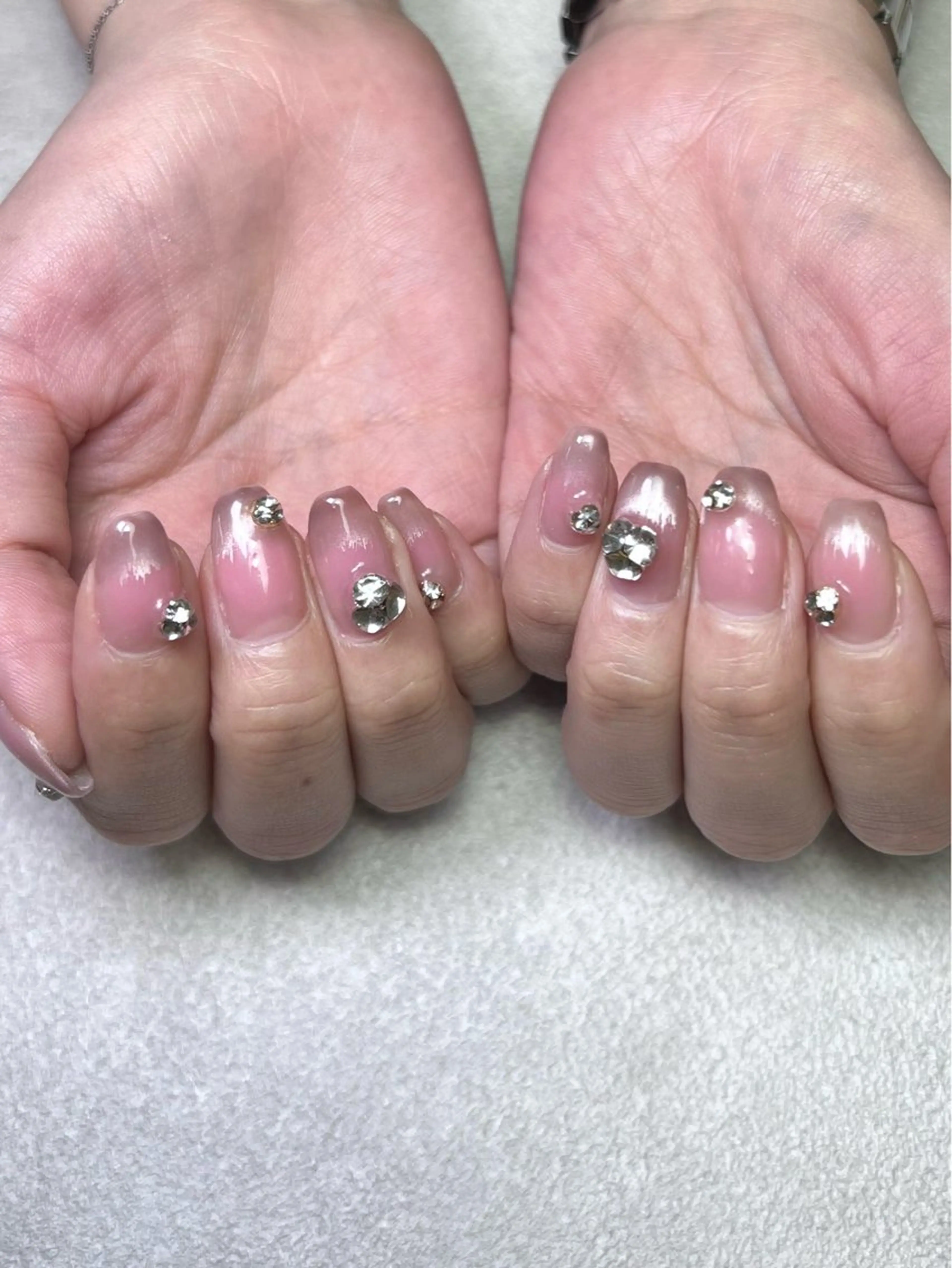 ネイル ハンドネイル ハンドケア ネイリスト ハンのネイルデザイン