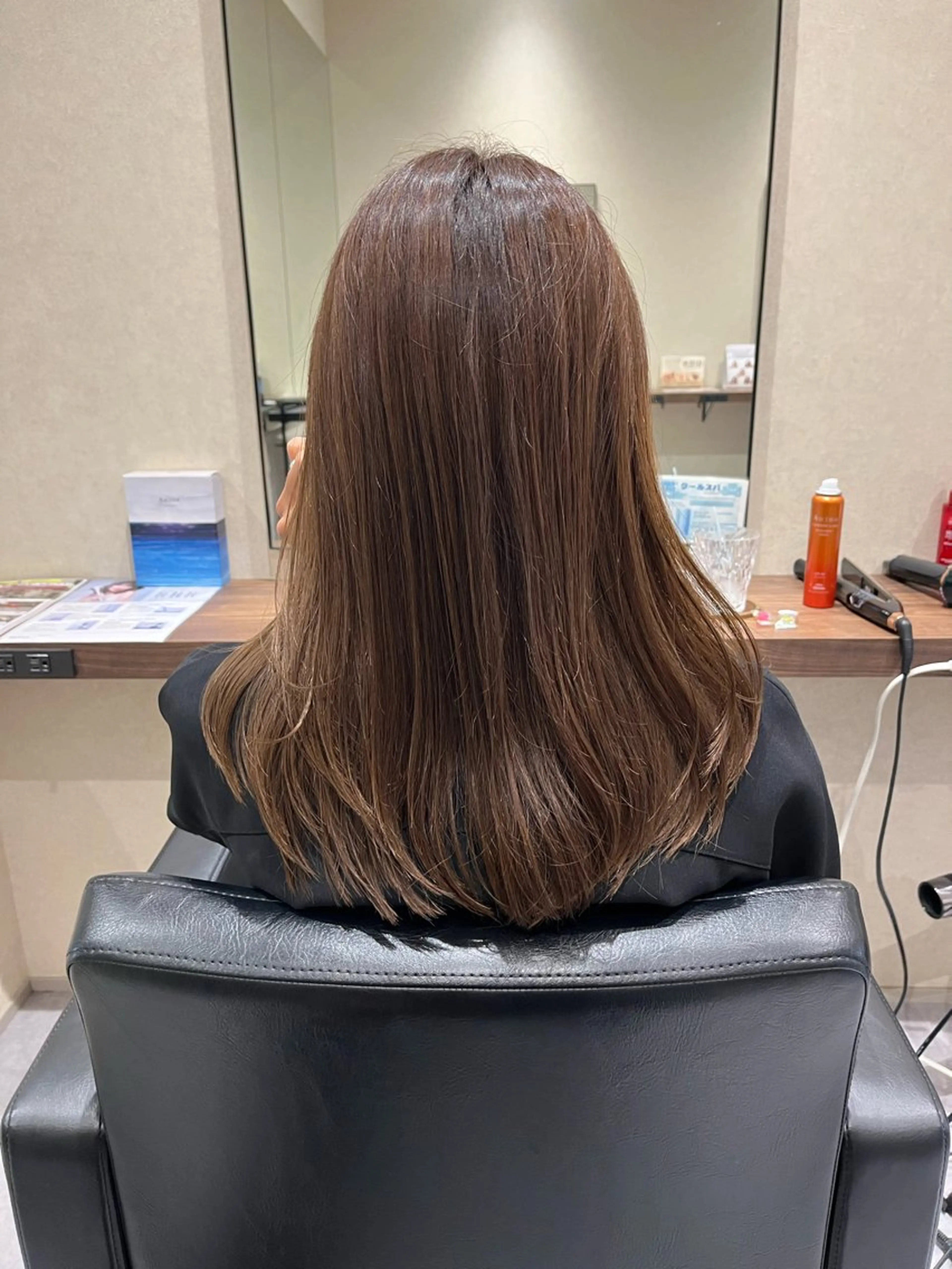 セミロング 吉原 星稀のヘアスタイル