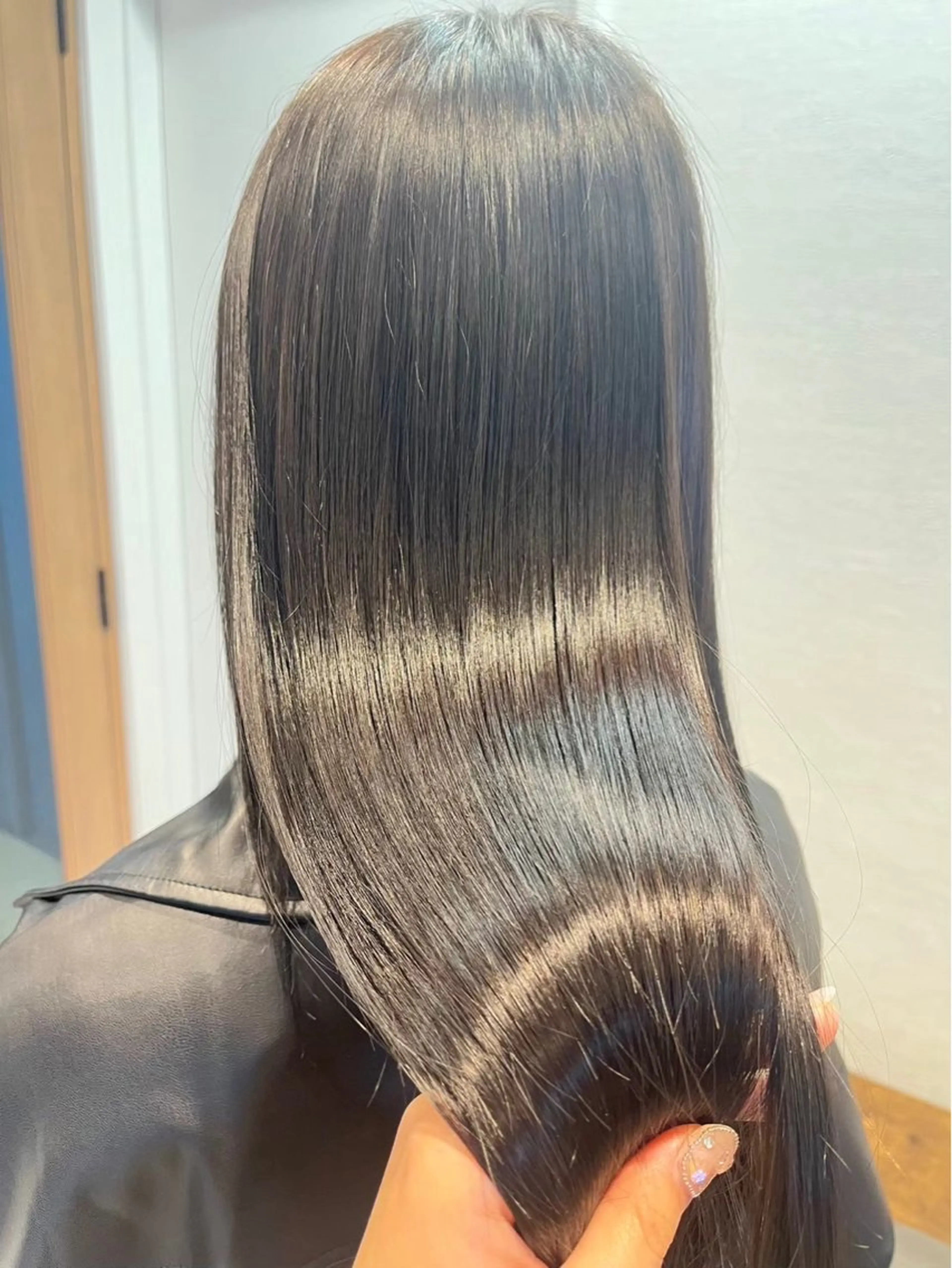 ロング 土屋 咲希のヘアスタイル