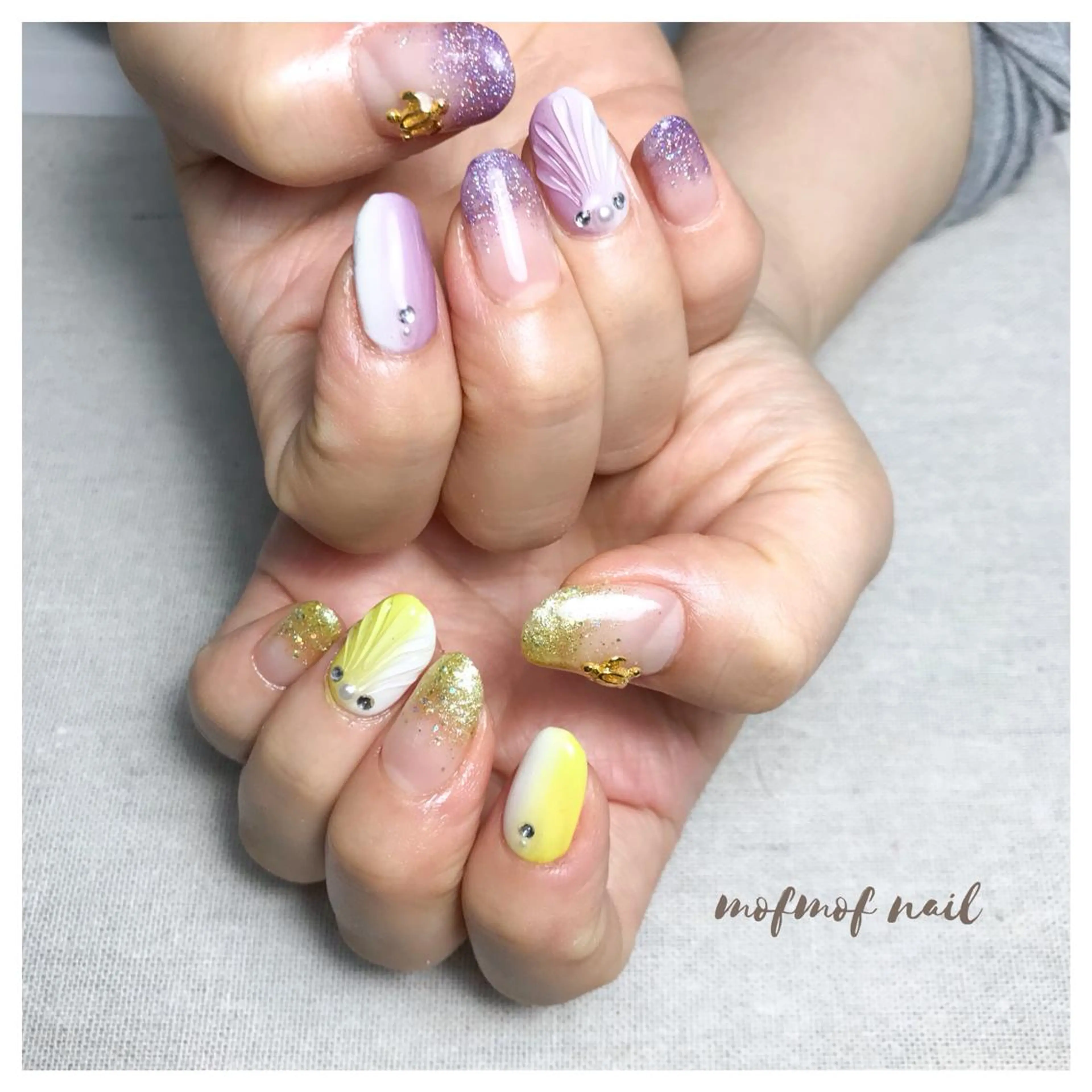 ネイル mofmofnail 🌿shimizuのネイルデザイン