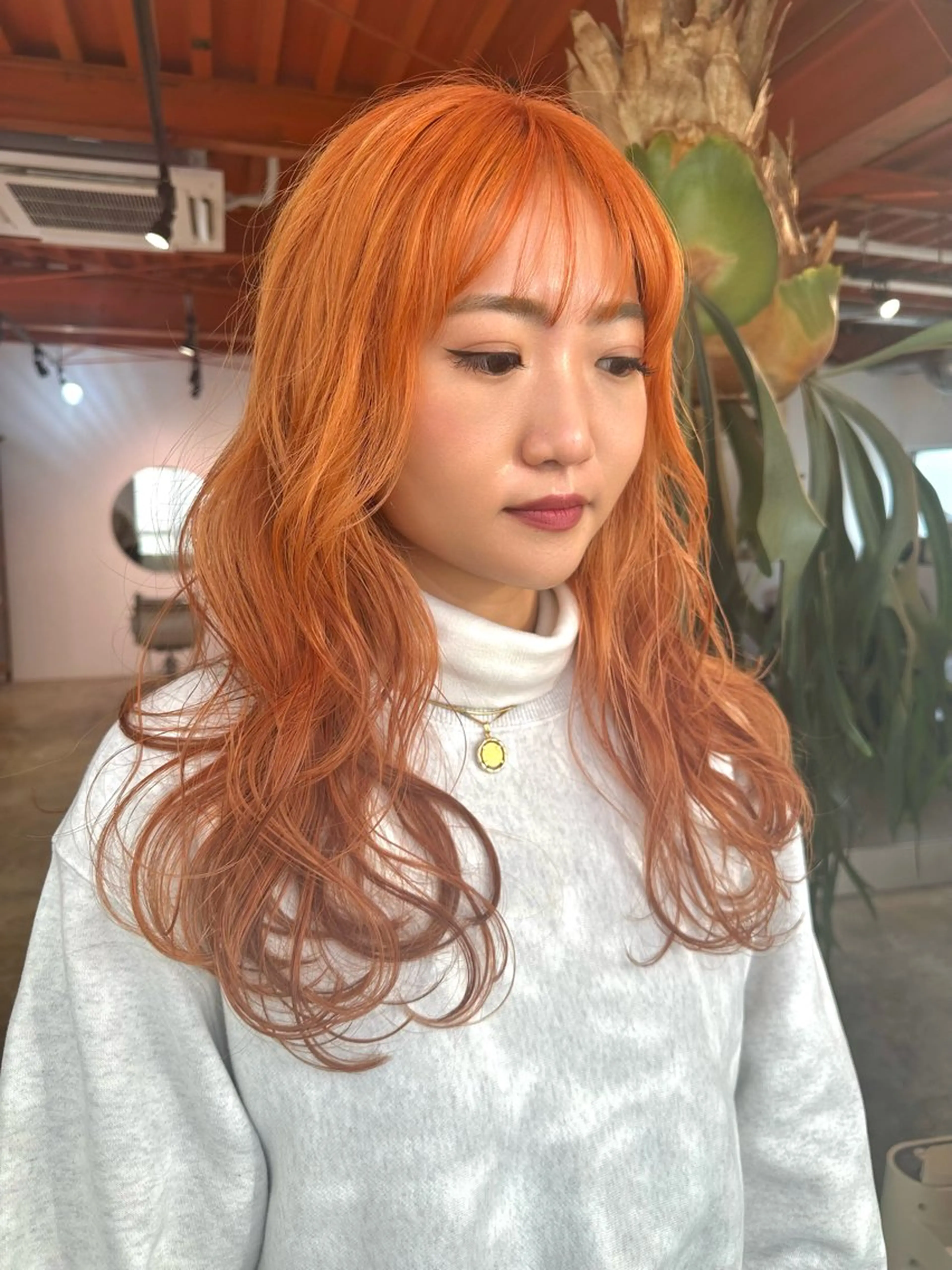 カラー ブリーチ ダブルカラー ブリーチなしカラー オレンジ ヘアカラー トリートメント Mado Tsujido所属・小野江 祐李のヘアスタイル